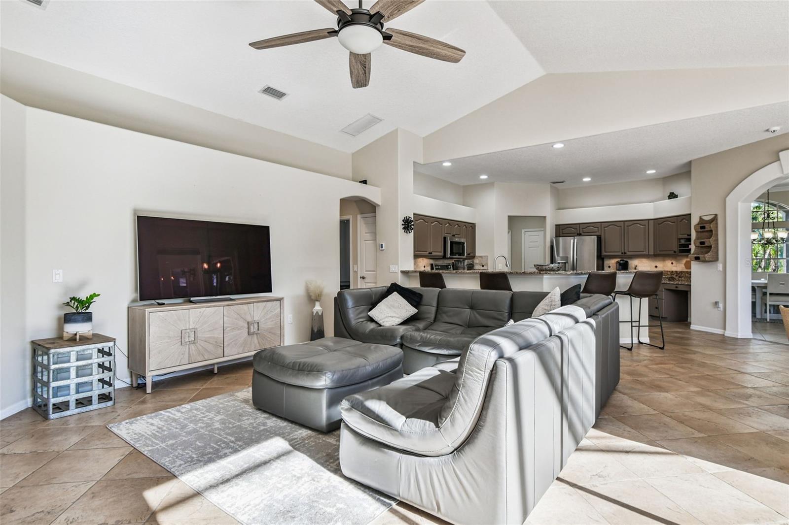 Image 11 of 53 For 4530 Roanoak Way