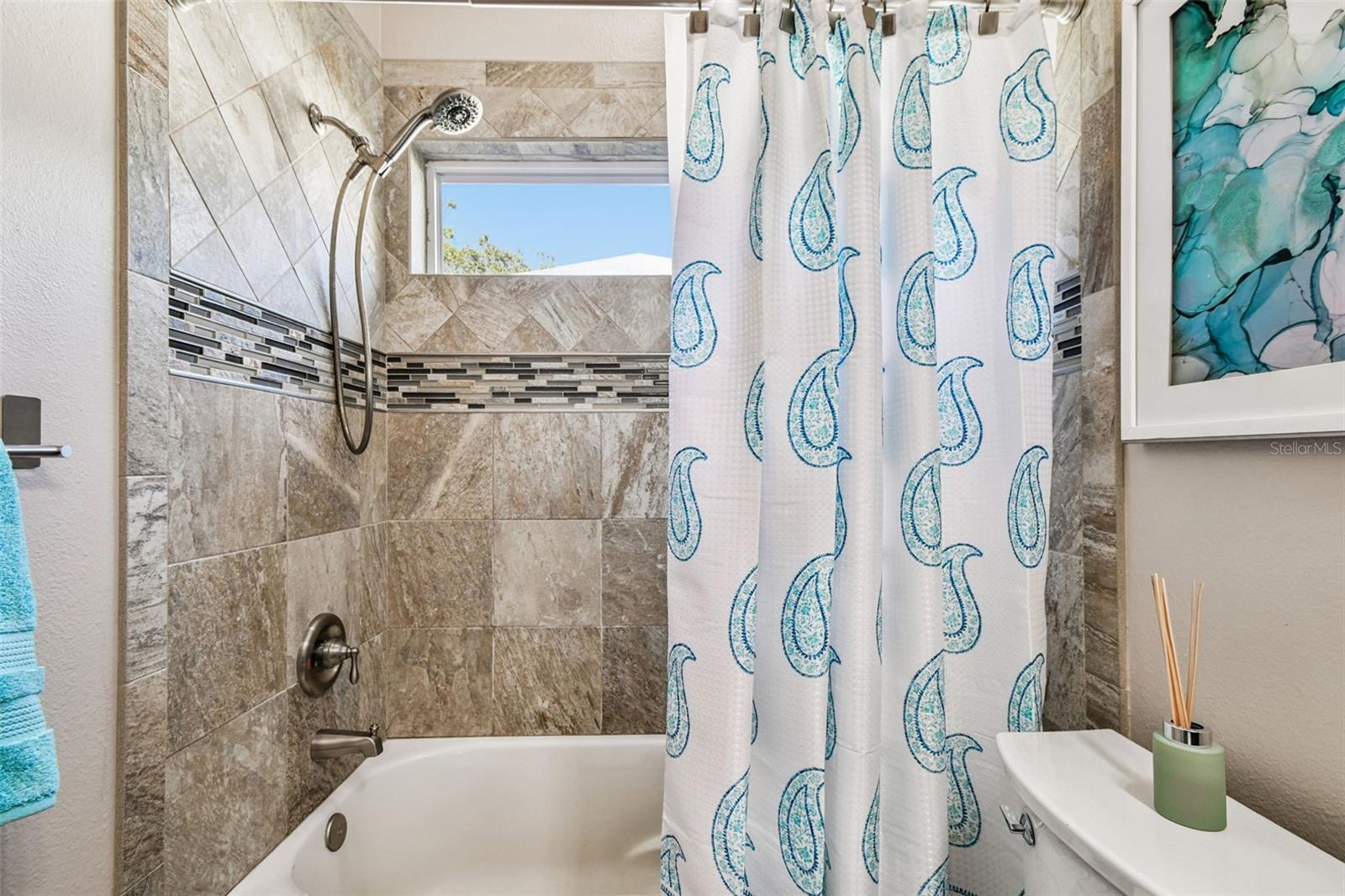 Image 33 of 53 For 4530 Roanoak Way