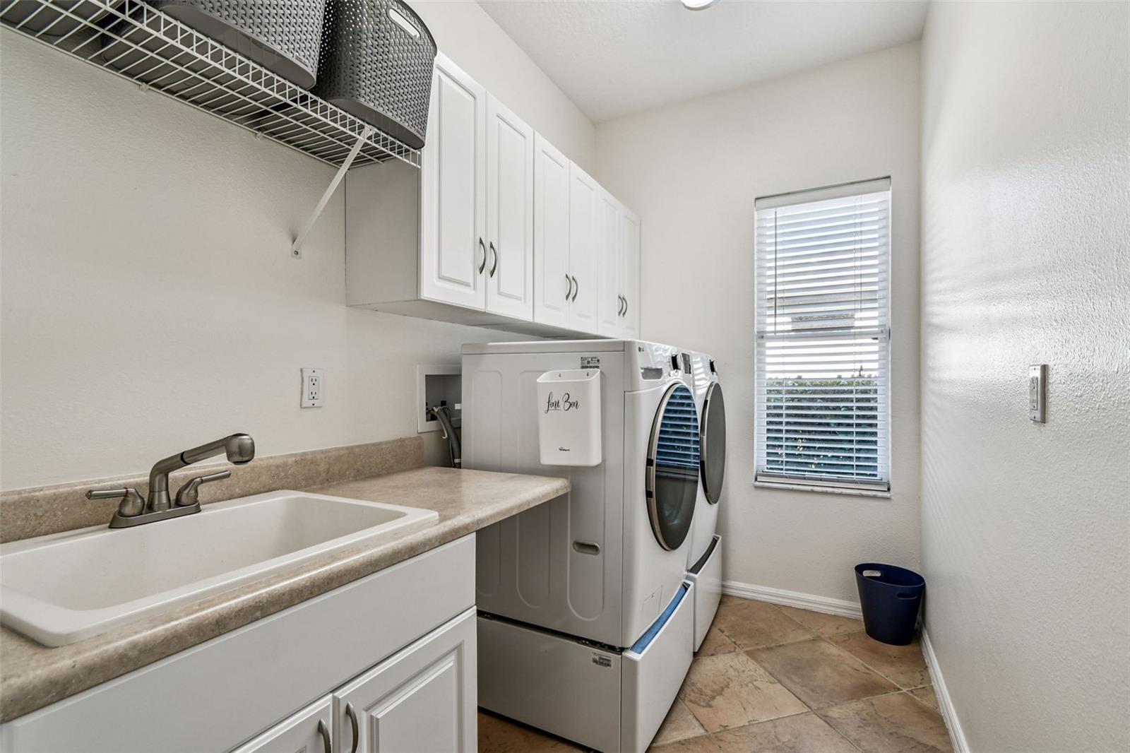 Image 35 of 53 For 4530 Roanoak Way