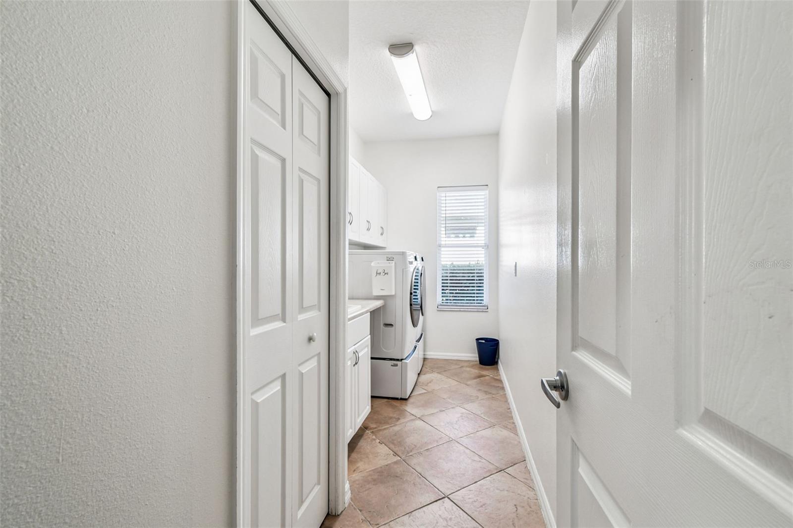 Image 36 of 53 For 4530 Roanoak Way