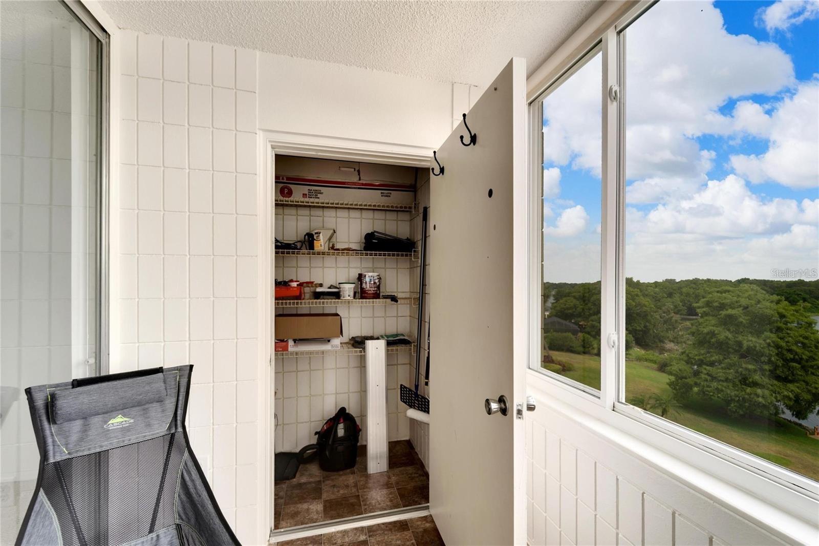 Image 28 of 77 For 700 Mirror Terrace Nw 505