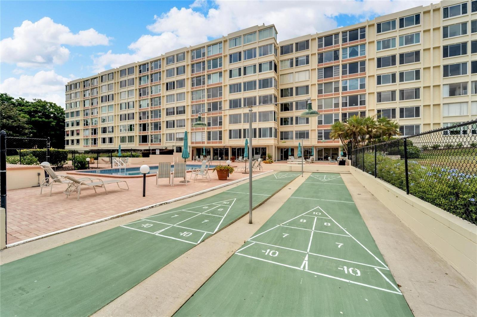 Image 63 of 77 For 700 Mirror Terrace Nw 505