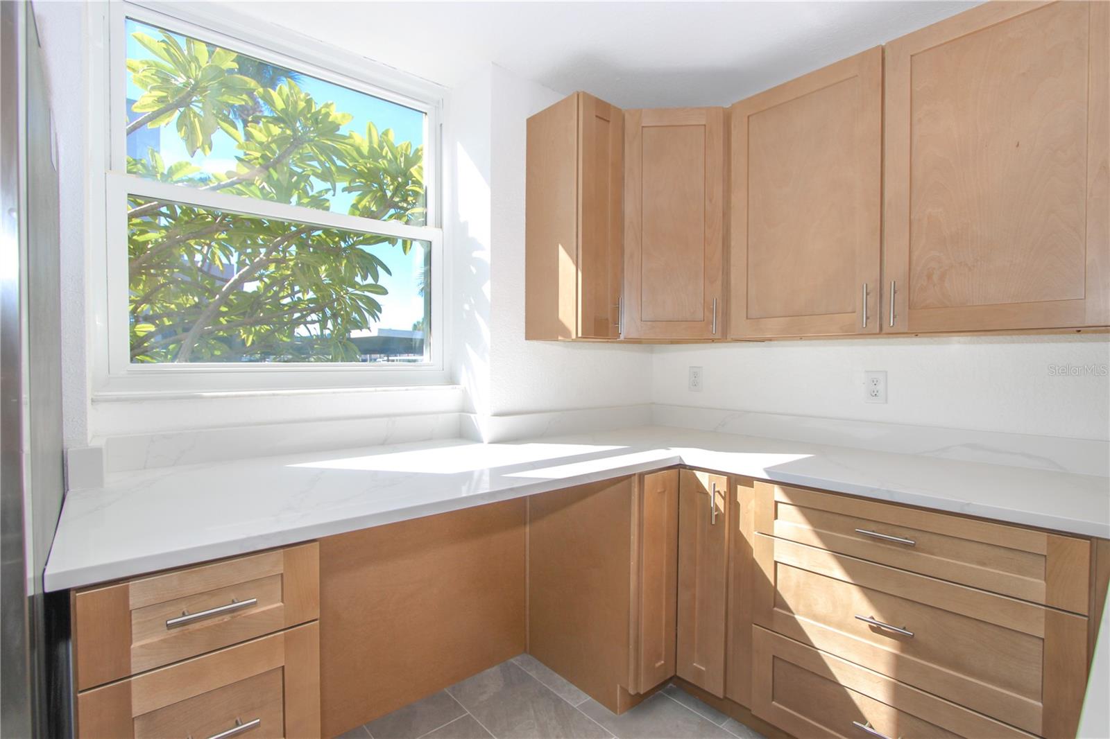 Image 16 of 45 For 7425 Bay Island Drive S 108