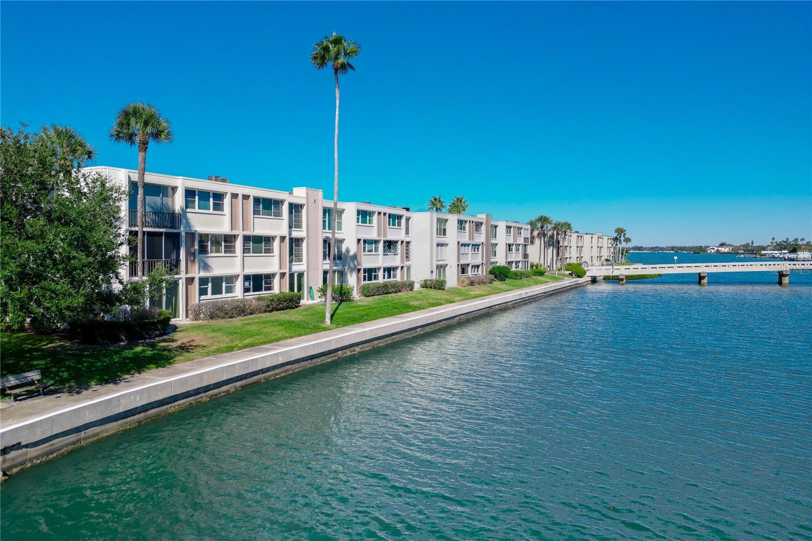 Image 3 of 45 For 7425 Bay Island Drive S 108