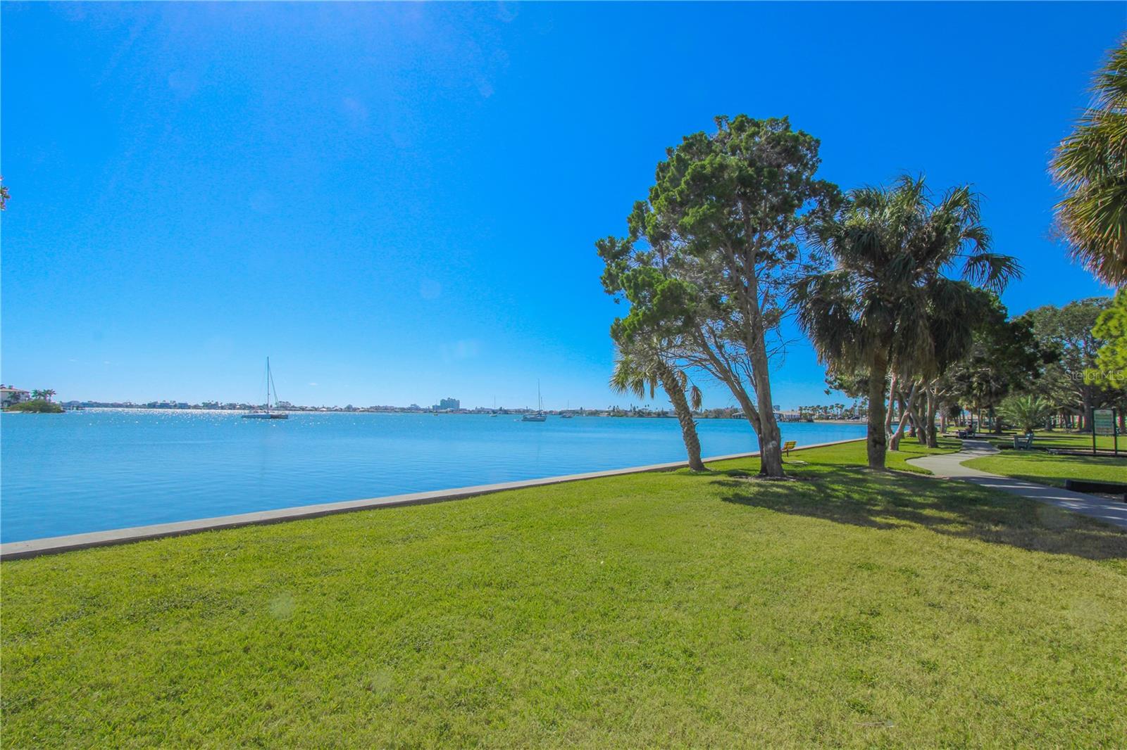 Image 44 of 45 For 7425 Bay Island Drive S 108