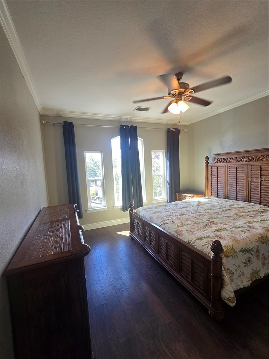 Image 19 of 40 For 2732 Via Murano  531