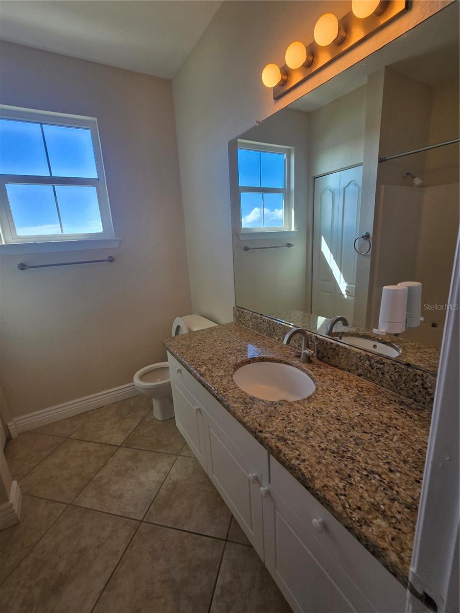 Image 25 of 40 For 2732 Via Murano  531