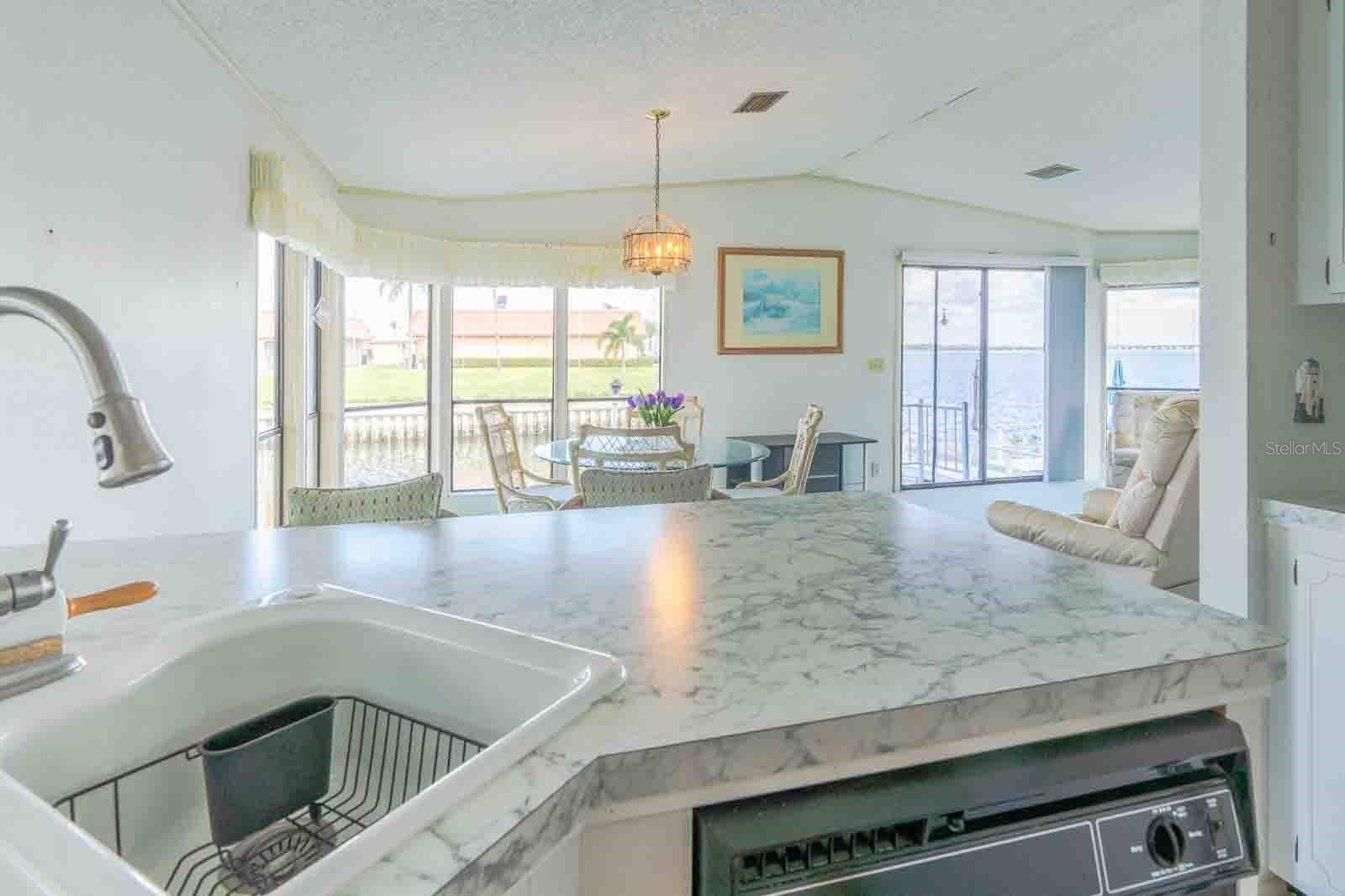 Image 10 of 100 For 18675 Us Highway 19 N 173