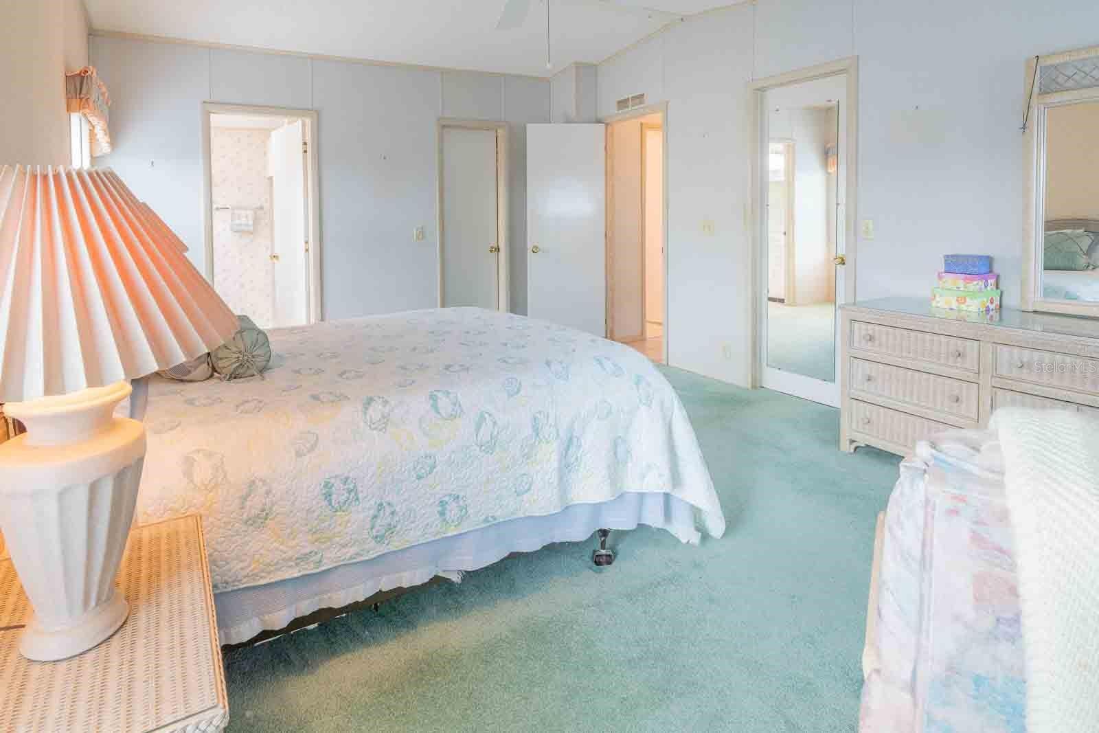 Image 39 of 100 For 18675 Us Highway 19 N 173