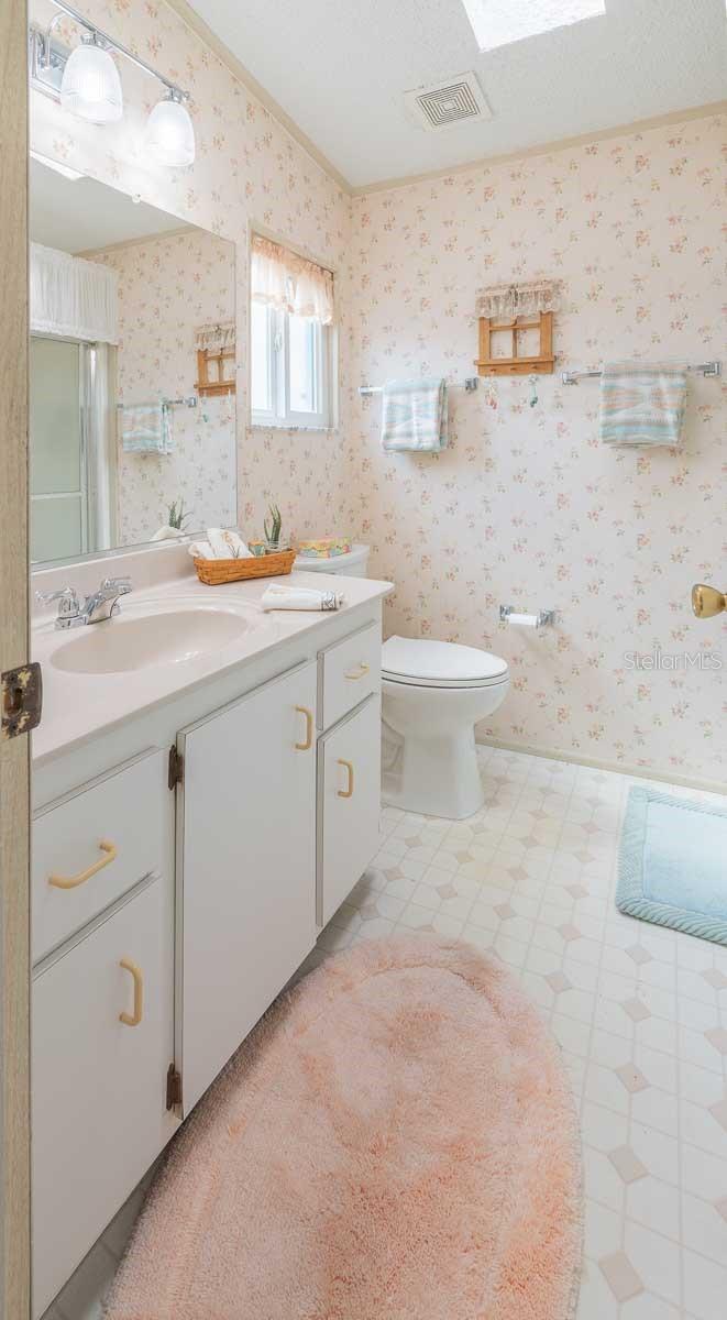 Image 41 of 100 For 18675 Us Highway 19 N 173