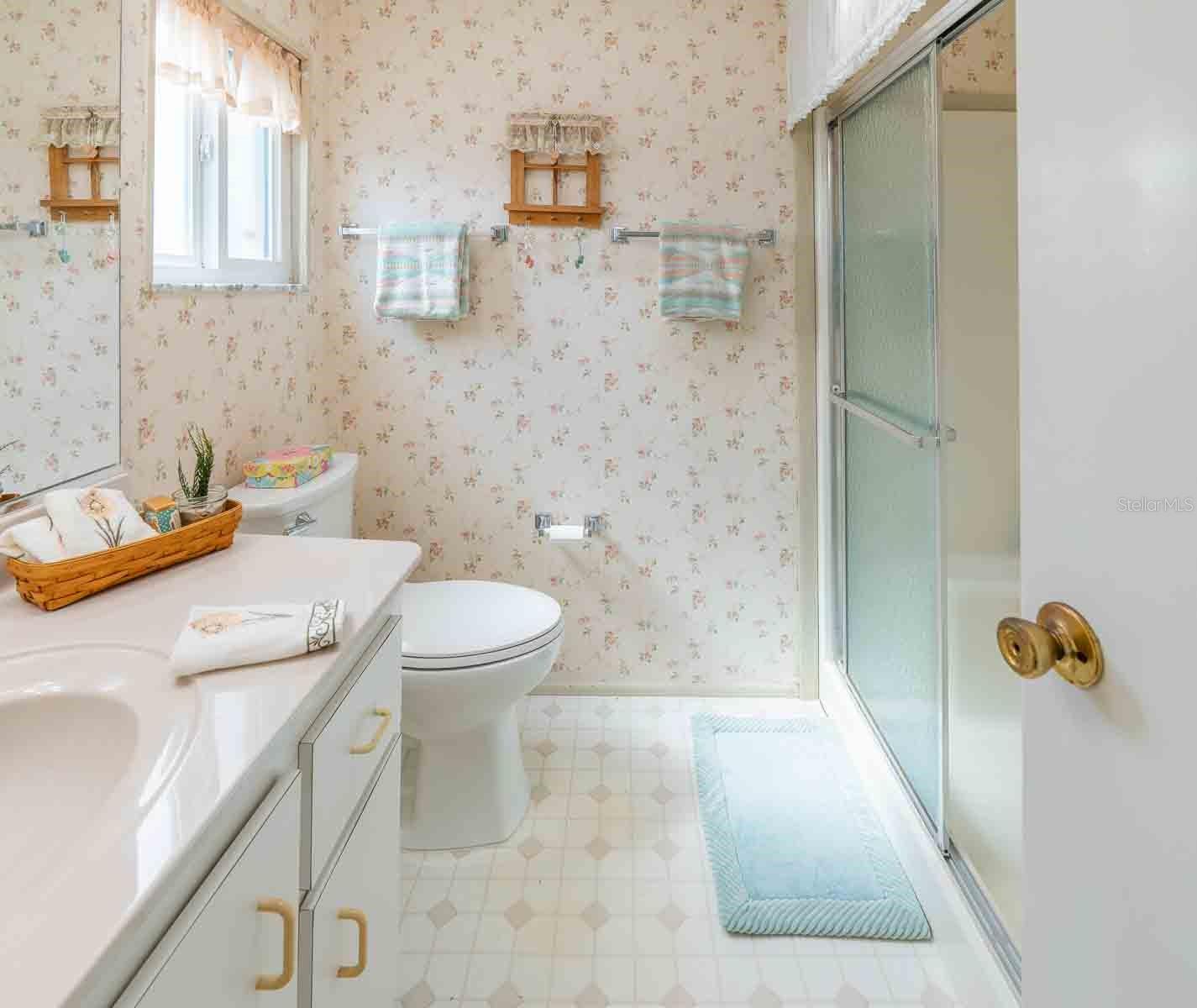 Image 43 of 100 For 18675 Us Highway 19 N 173