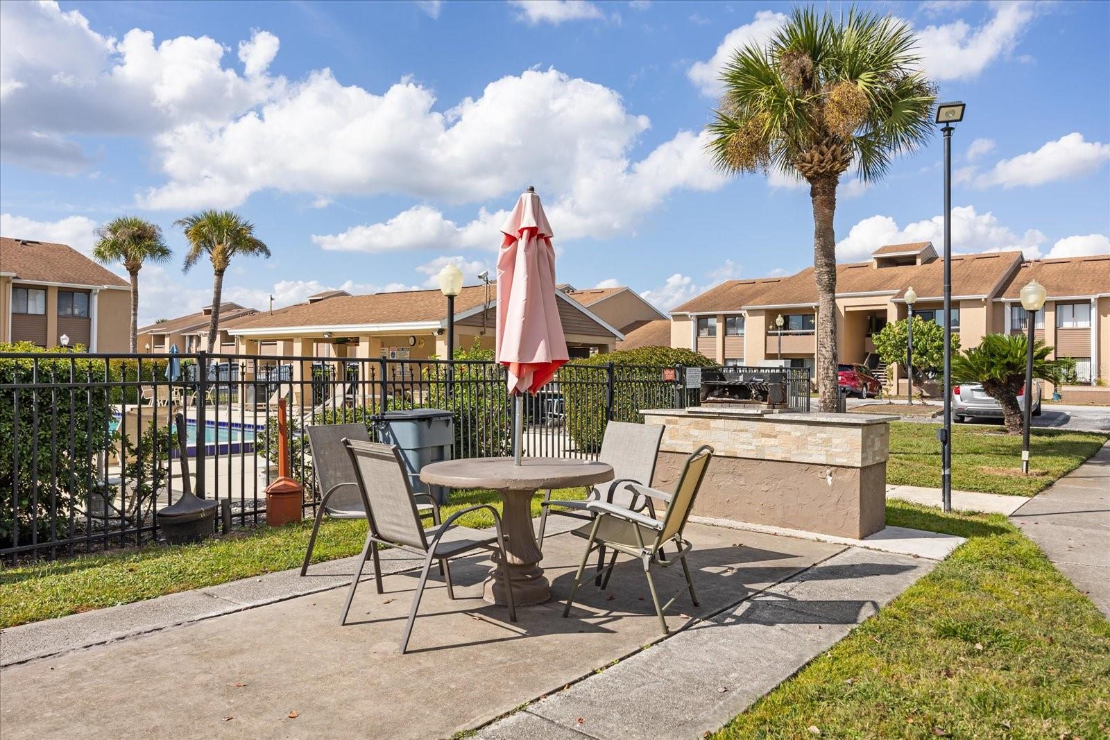 Image 37 of 39 For 5339 Vineland Road 203