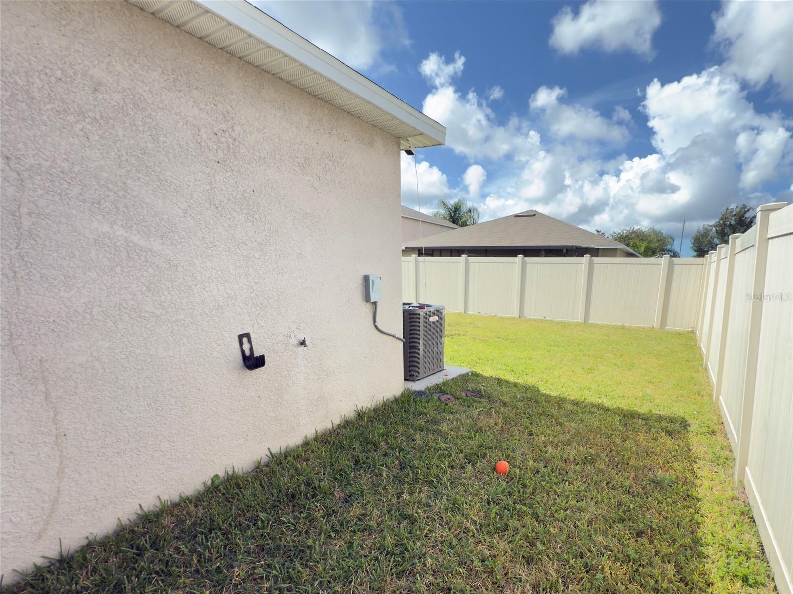 Image 7 of 18 For 304 Cascade Bend Drive