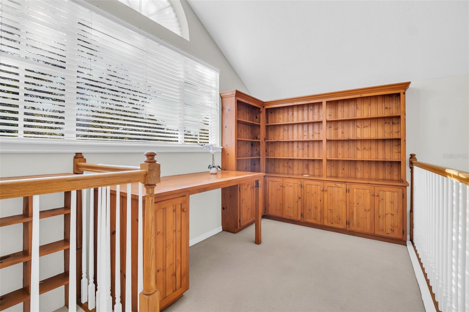 Listing photo id 11 for 266 Florida Boulevard