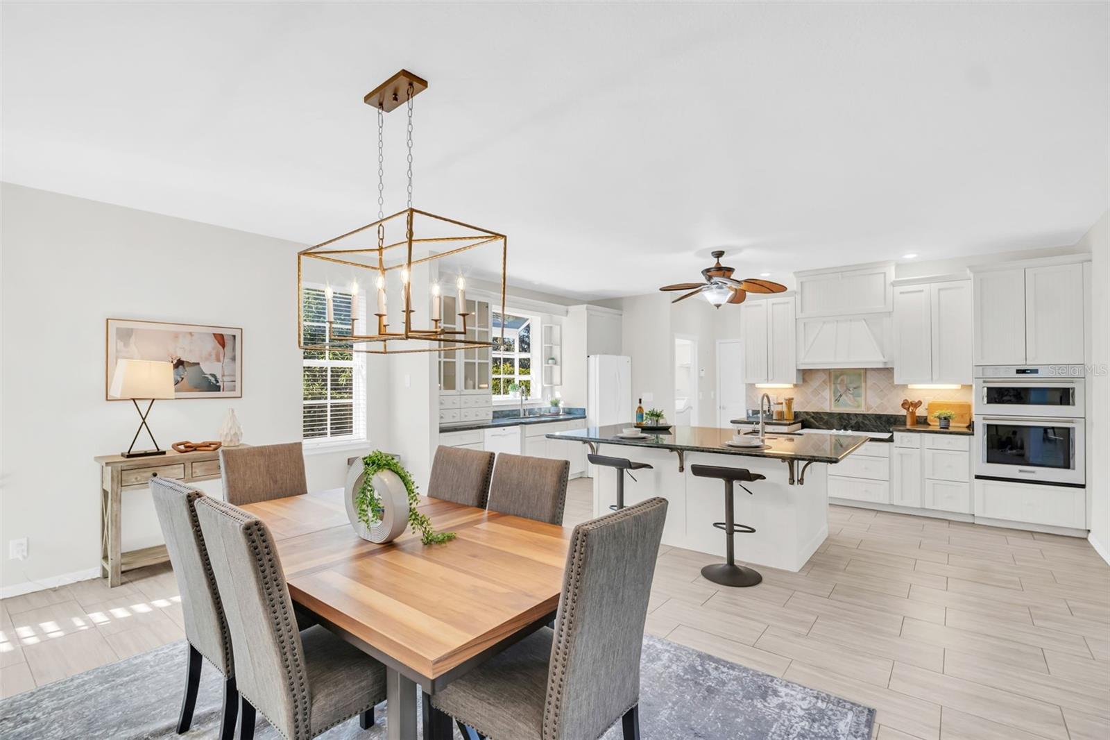 Listing photo id 16 for 266 Florida Boulevard