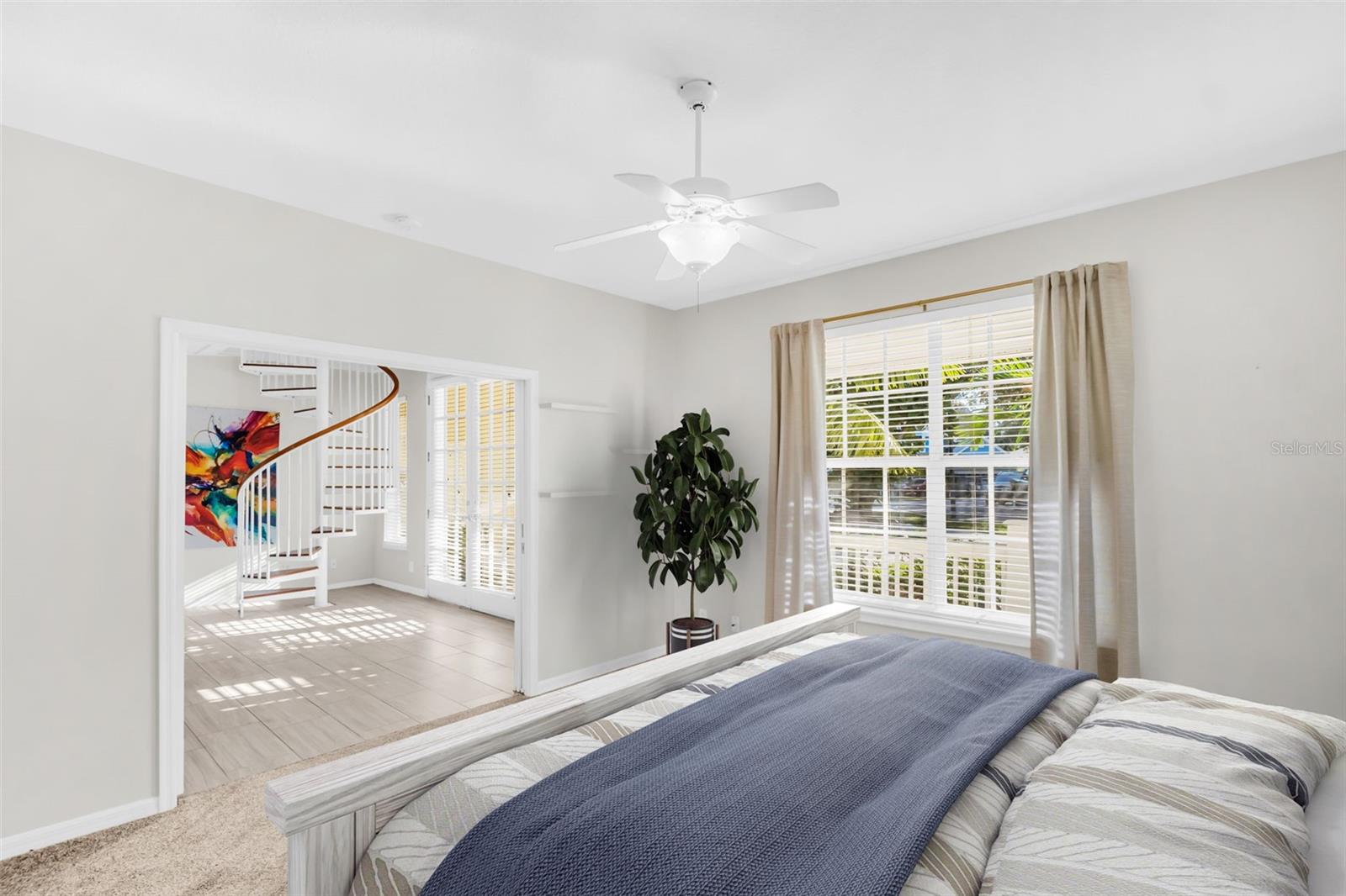 Listing photo id 35 for 266 Florida Boulevard