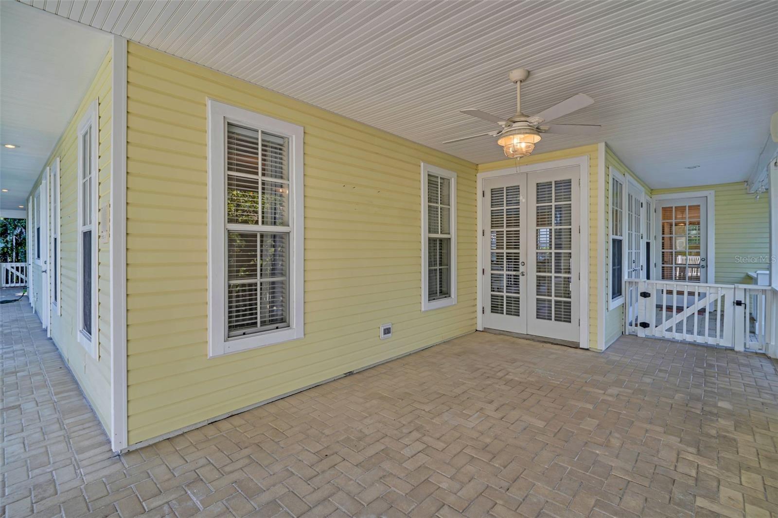 Listing photo id 50 for 266 Florida Boulevard