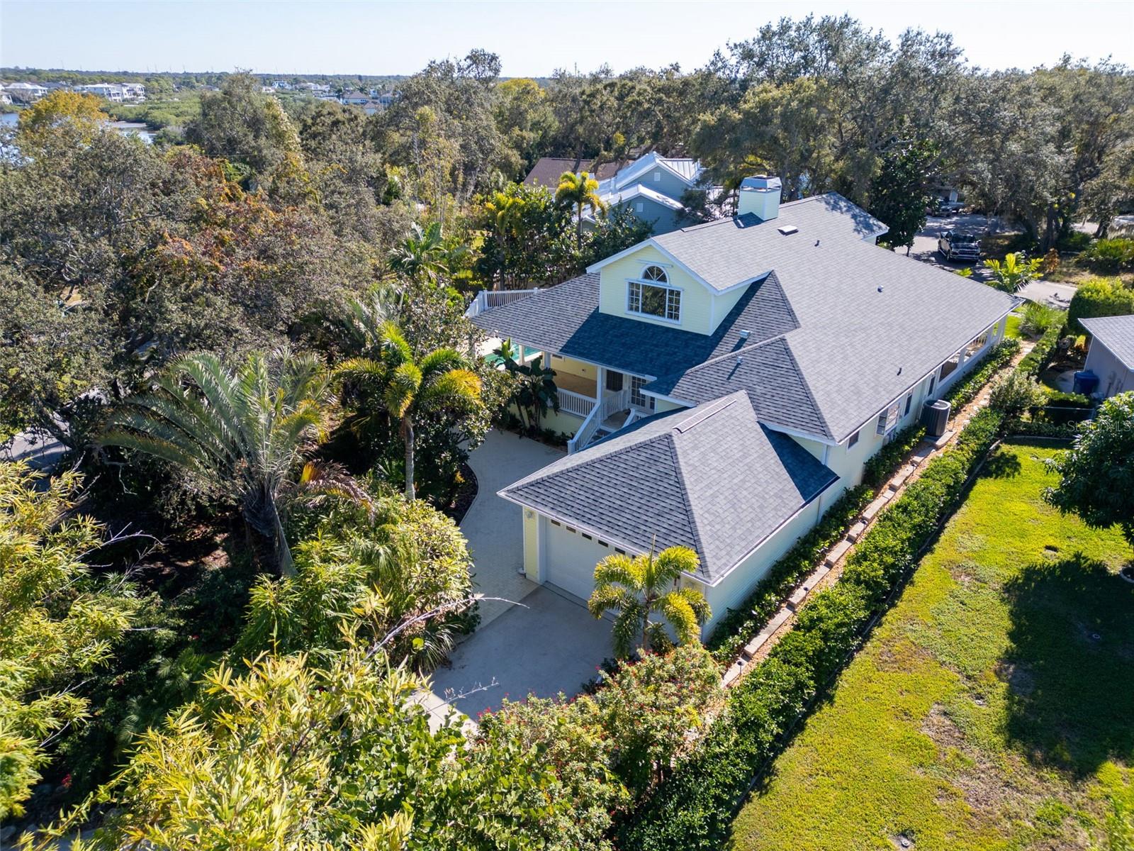 Listing photo id 55 for 266 Florida Boulevard