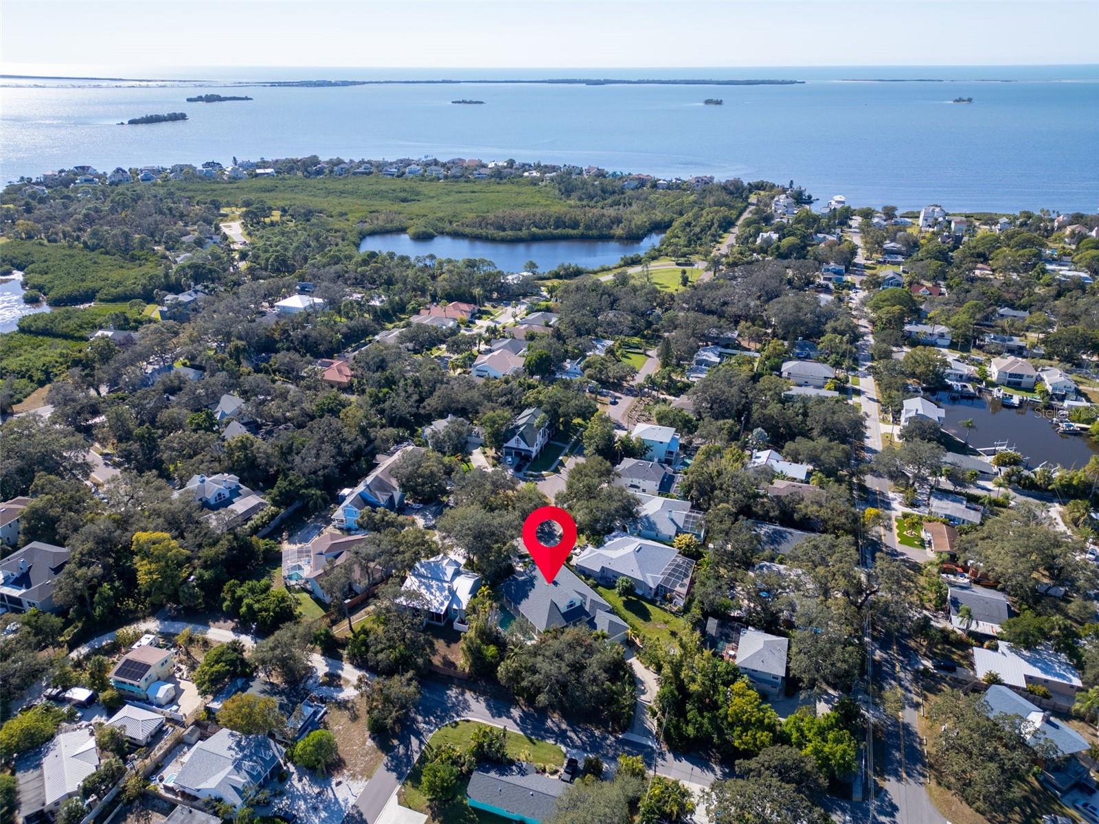 Listing photo id 61 for 266 Florida Boulevard