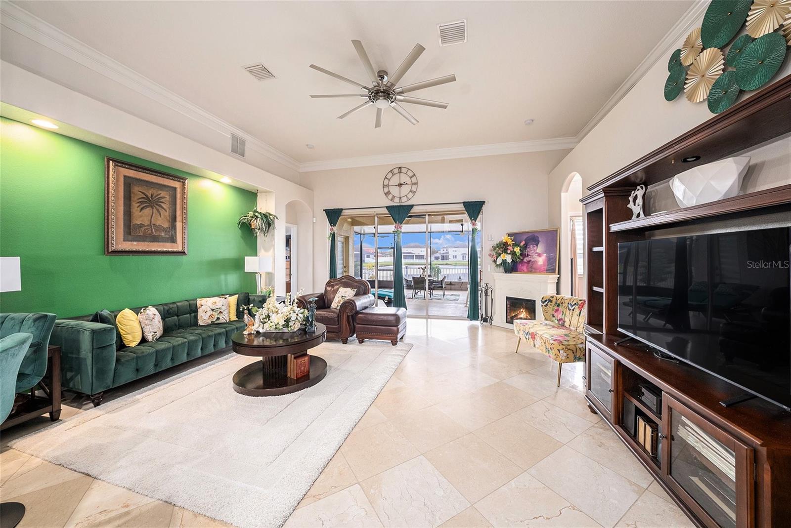 Listing photo id 5 for 13248 Graham Yarden Drive