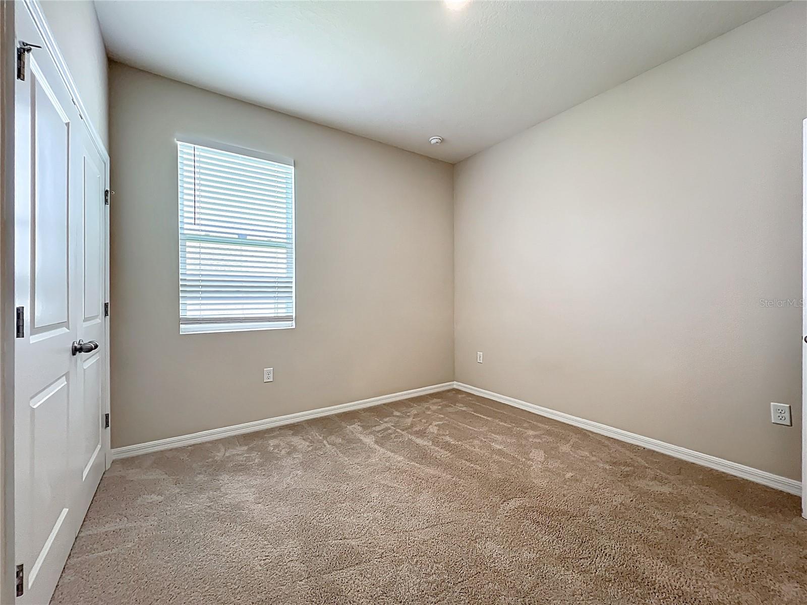 Image 18 of 63 For 3508 Crescent Peak Way