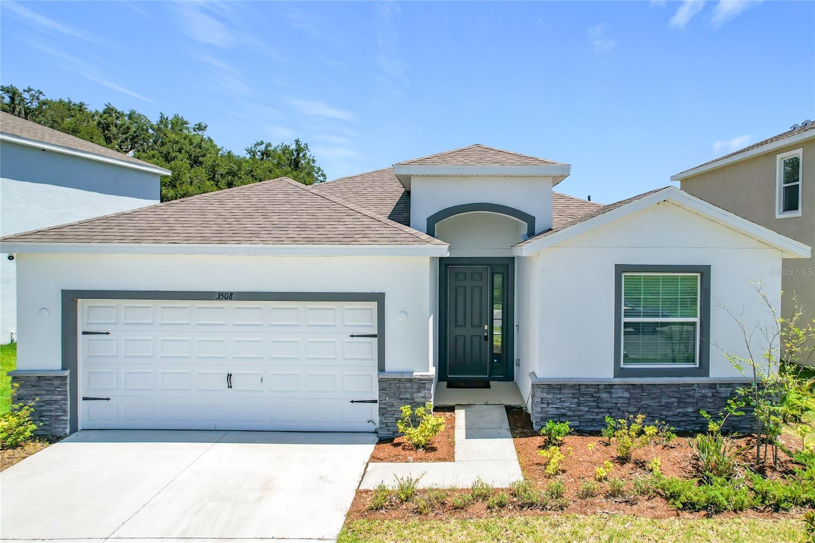 Image 4 of 63 For 3508 Crescent Peak Way