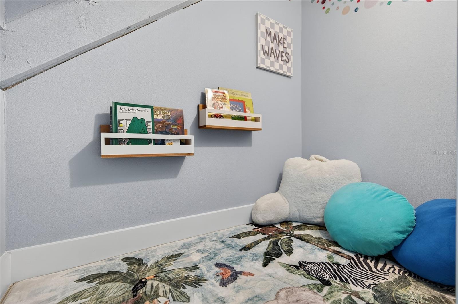 Image 14 of 70 For 118 27th Street W