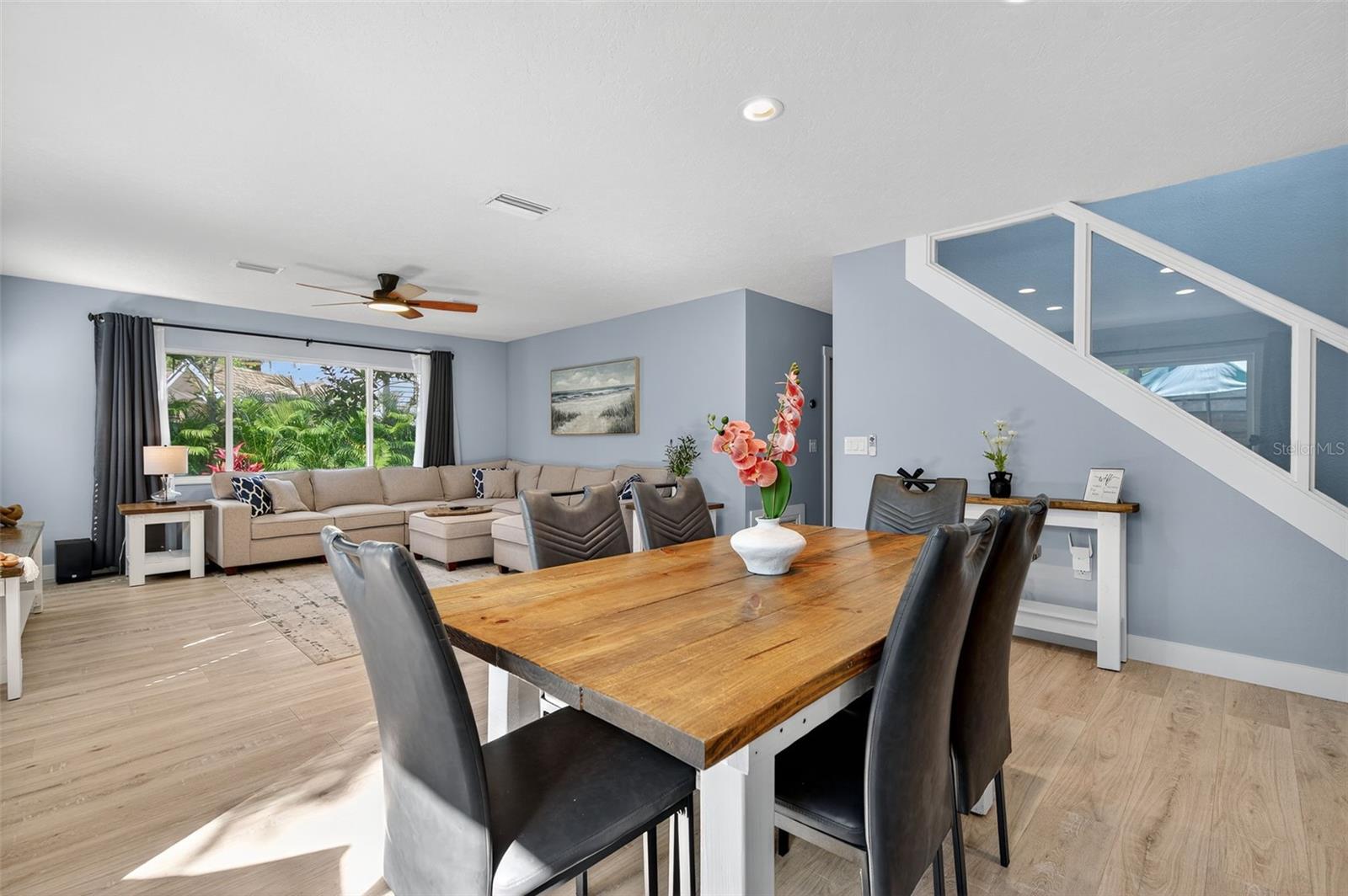 Image 24 of 70 For 118 27th Street W