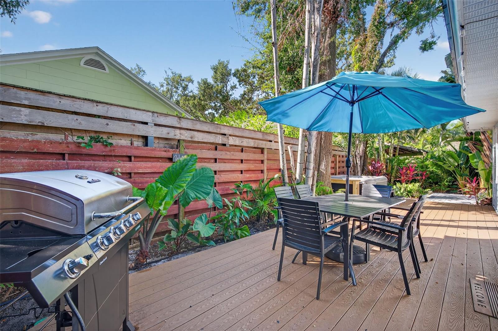 Image 48 of 70 For 118 27th Street W