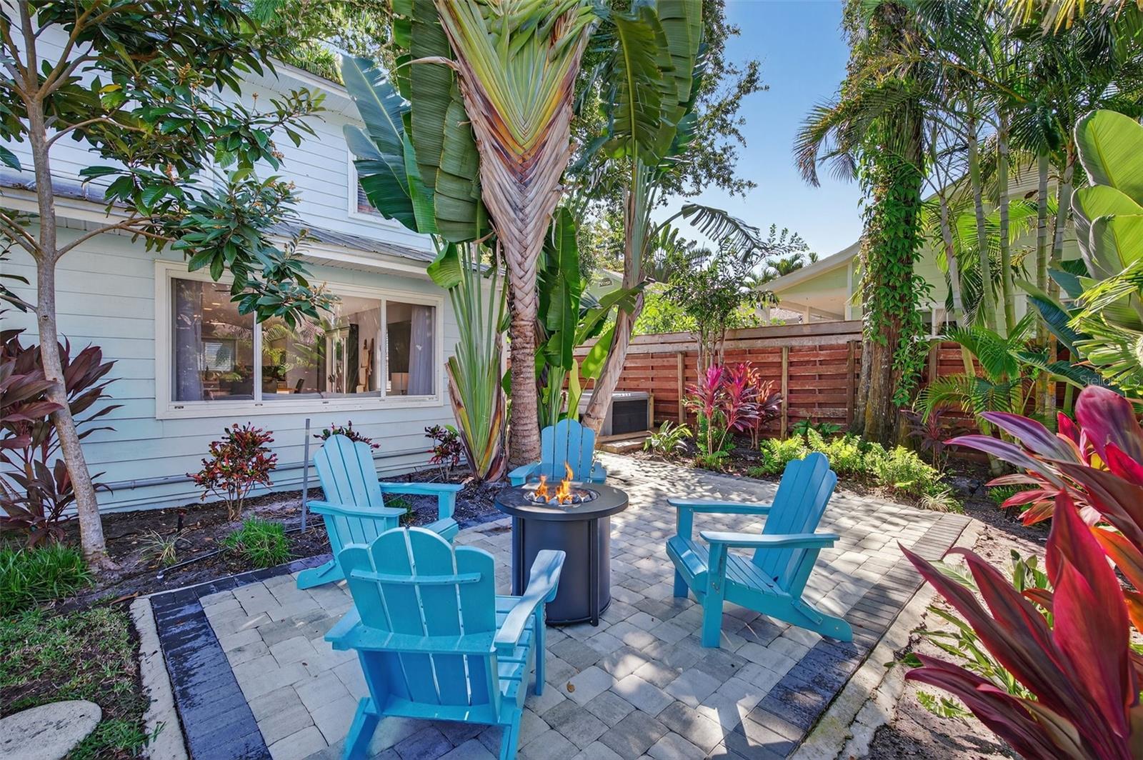 Image 55 of 70 For 118 27th Street W