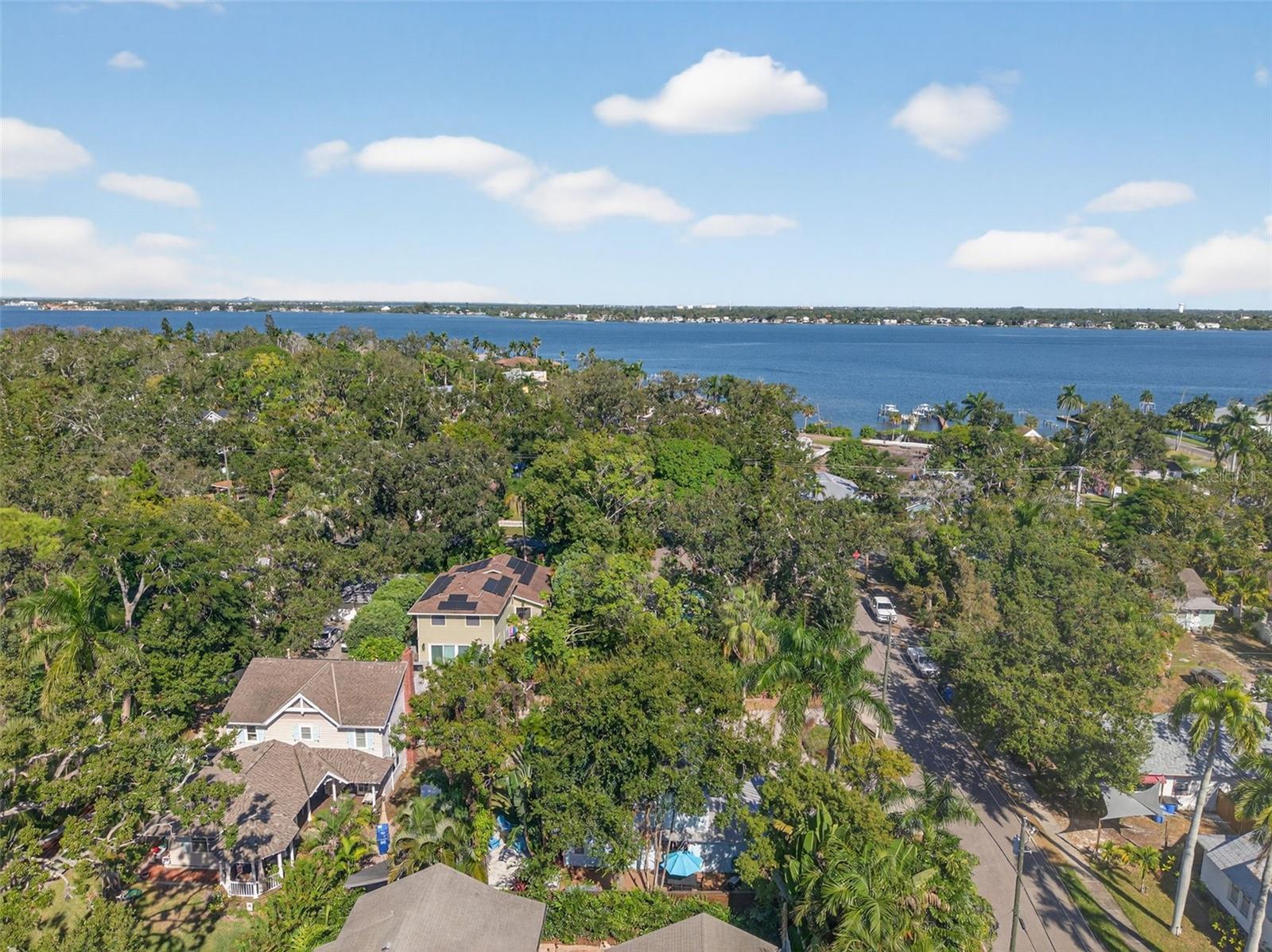 Image 68 of 70 For 118 27th Street W