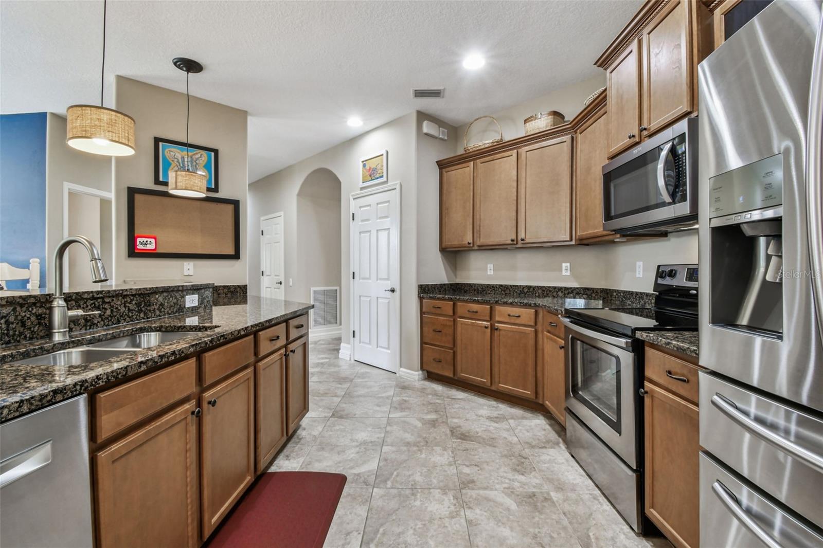 Image 24 of 68 For 15613 Himes Avenue