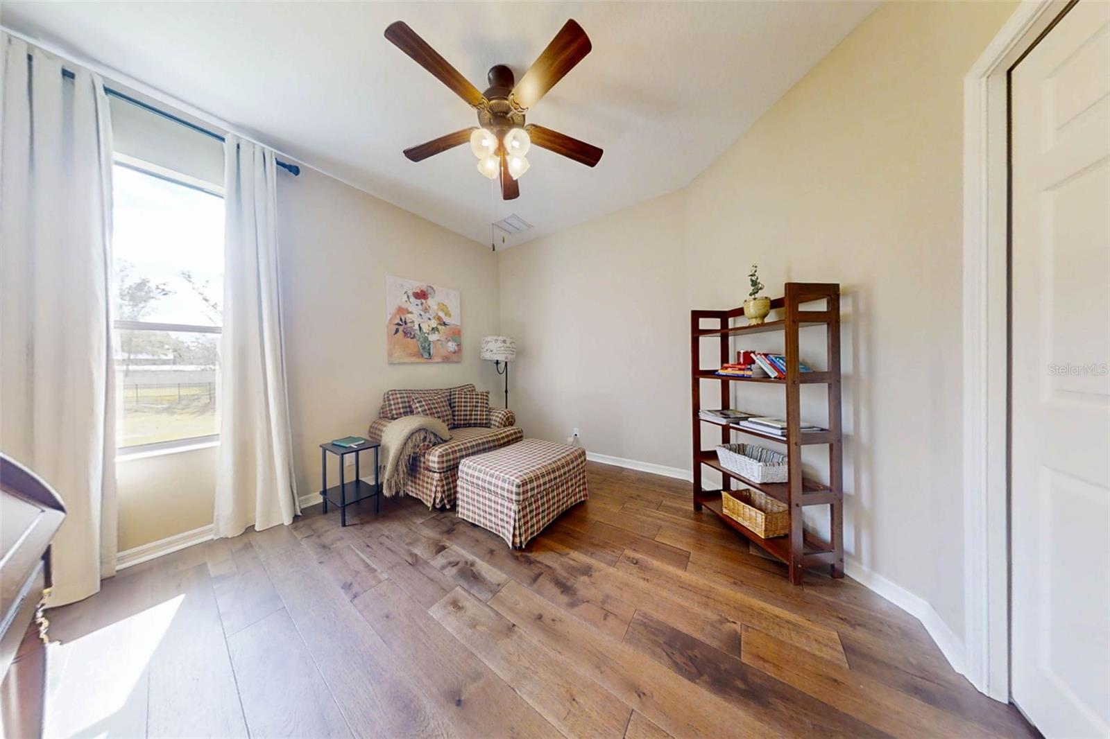 Image 32 of 68 For 15613 Himes Avenue