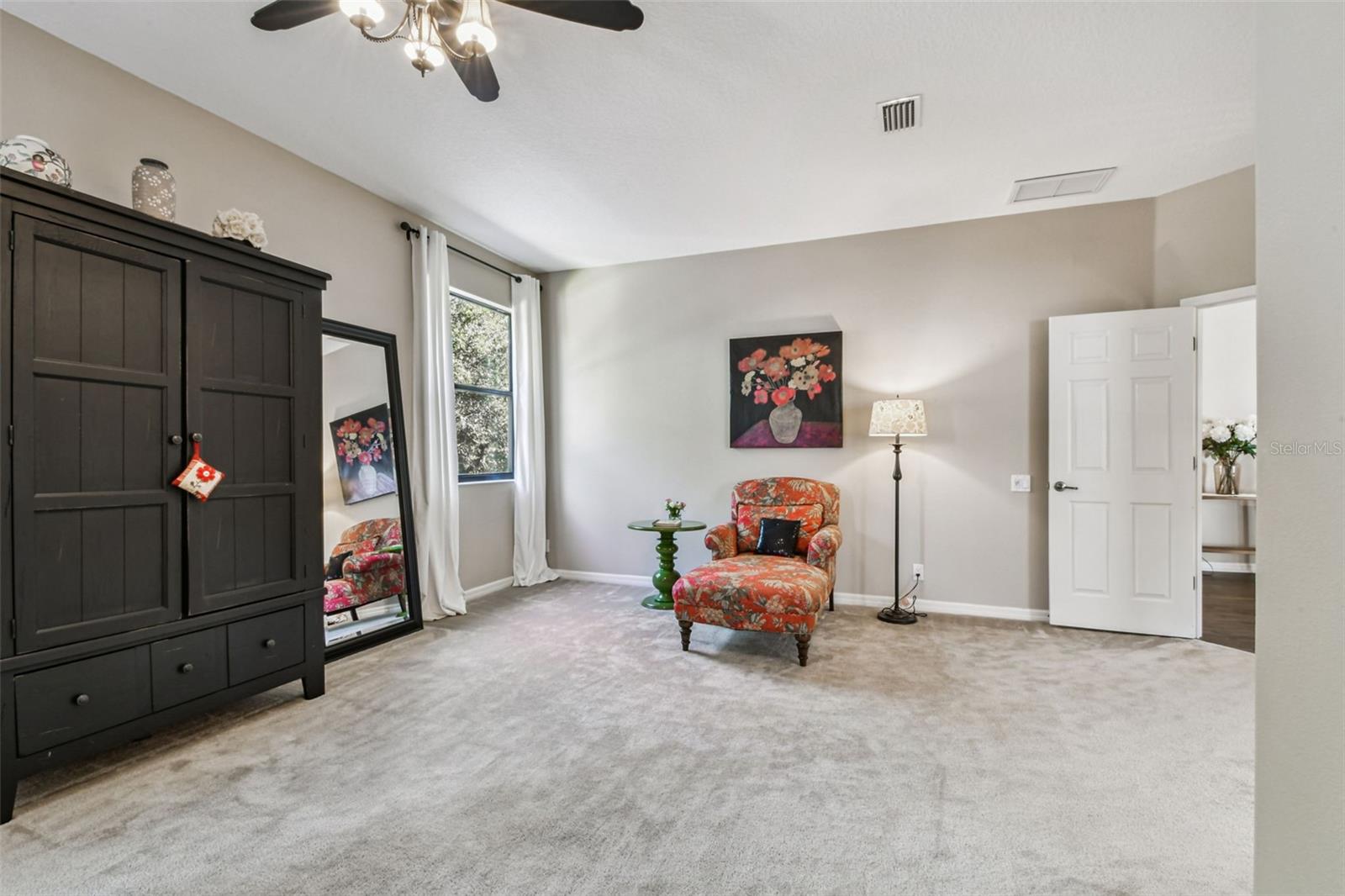 Image 42 of 68 For 15613 Himes Avenue