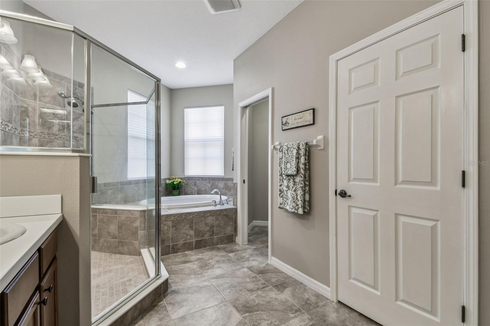 Image 44 of 68 For 15613 Himes Avenue