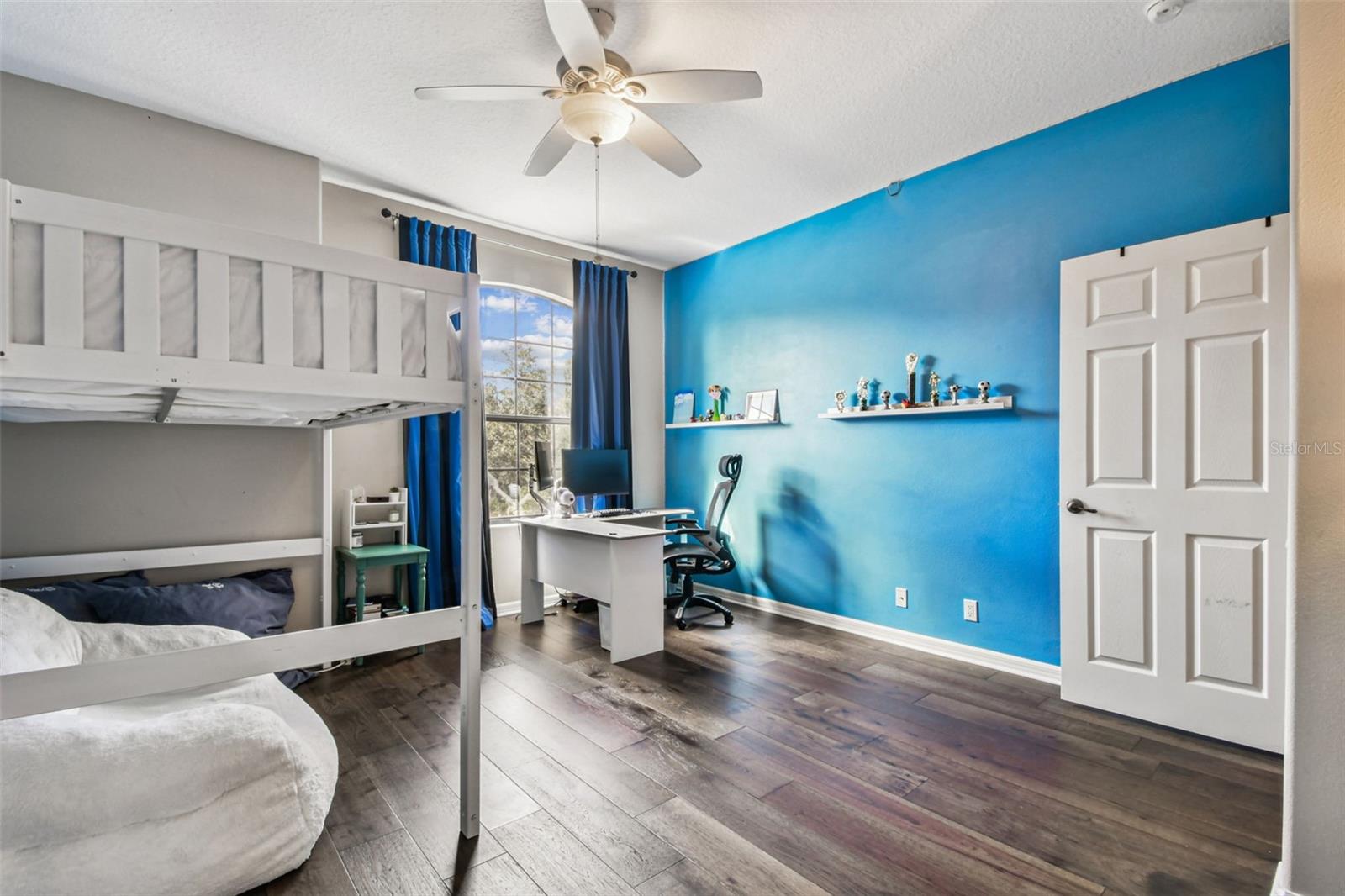 Image 50 of 68 For 15613 Himes Avenue