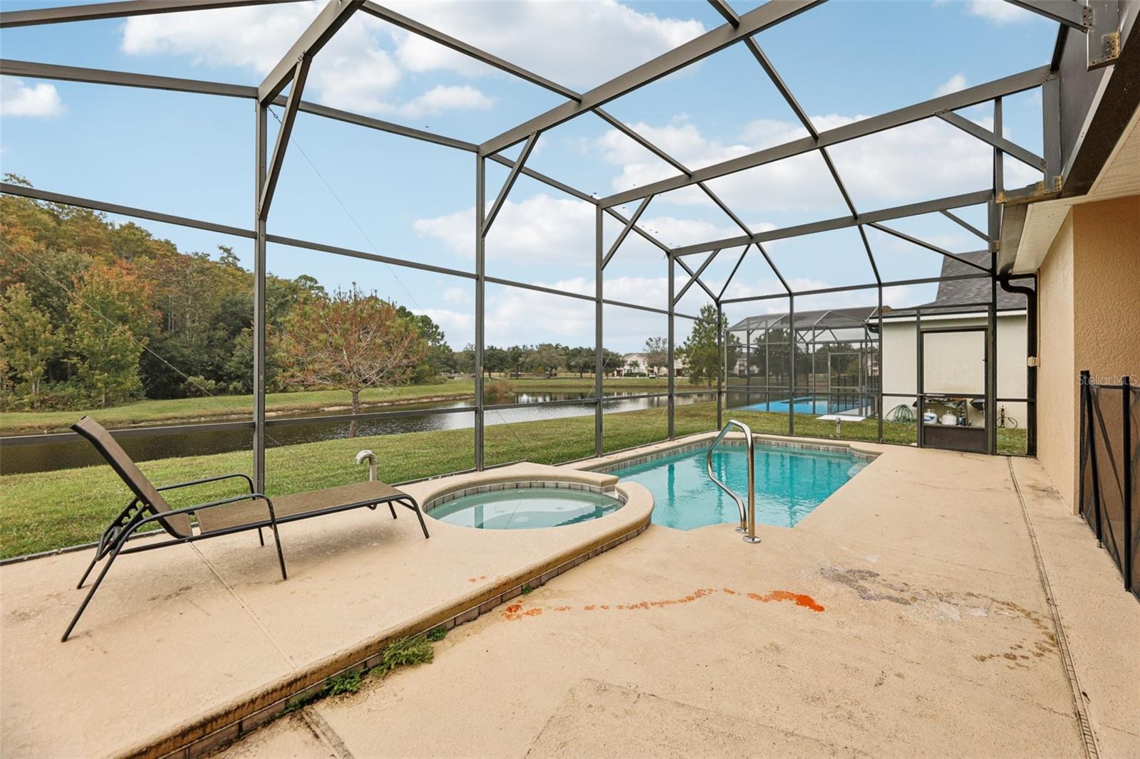 Image 39 of 39 For 4959 Pall Mall Street E