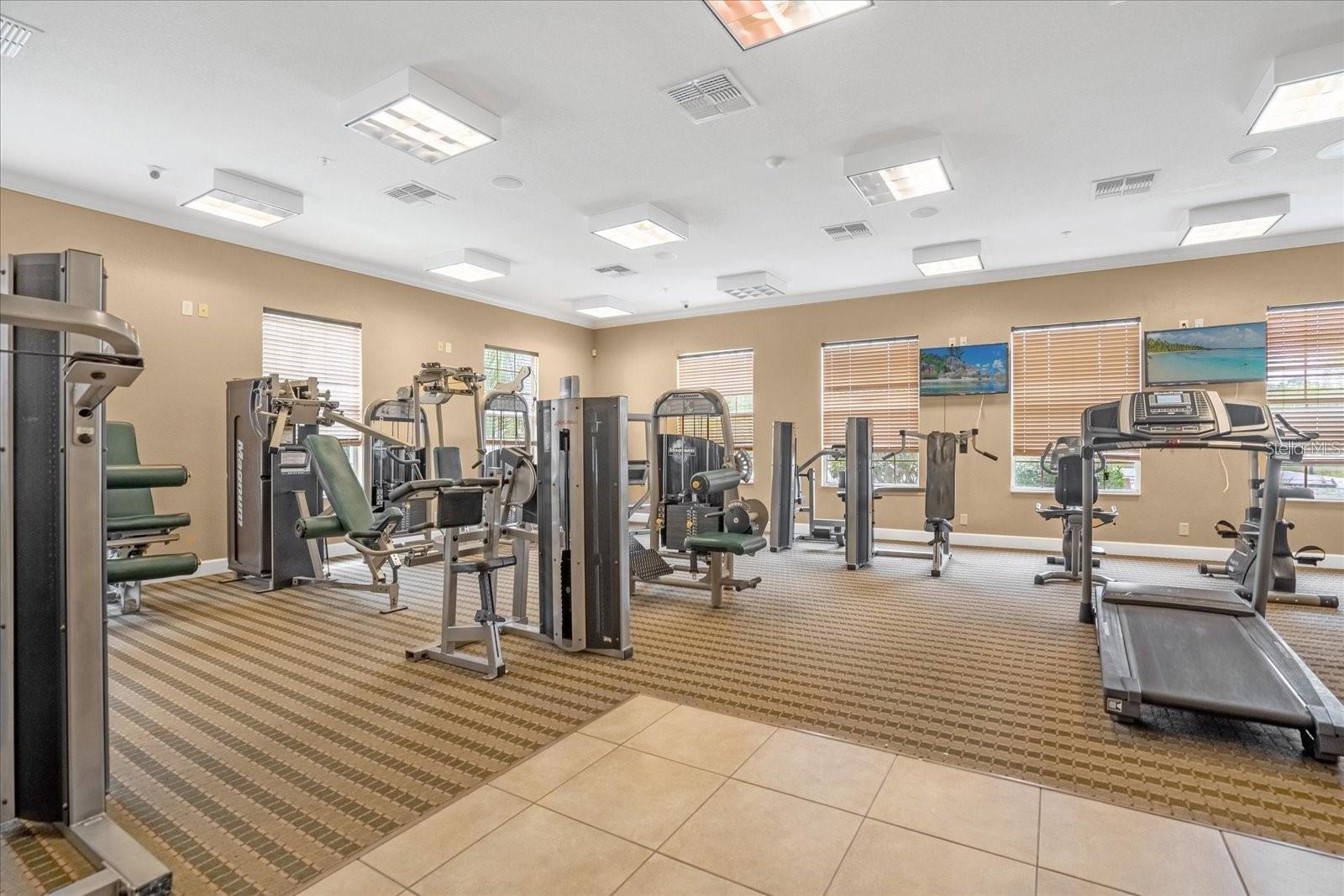 Image 54 of 57 For 4959 Pall Mall Street E