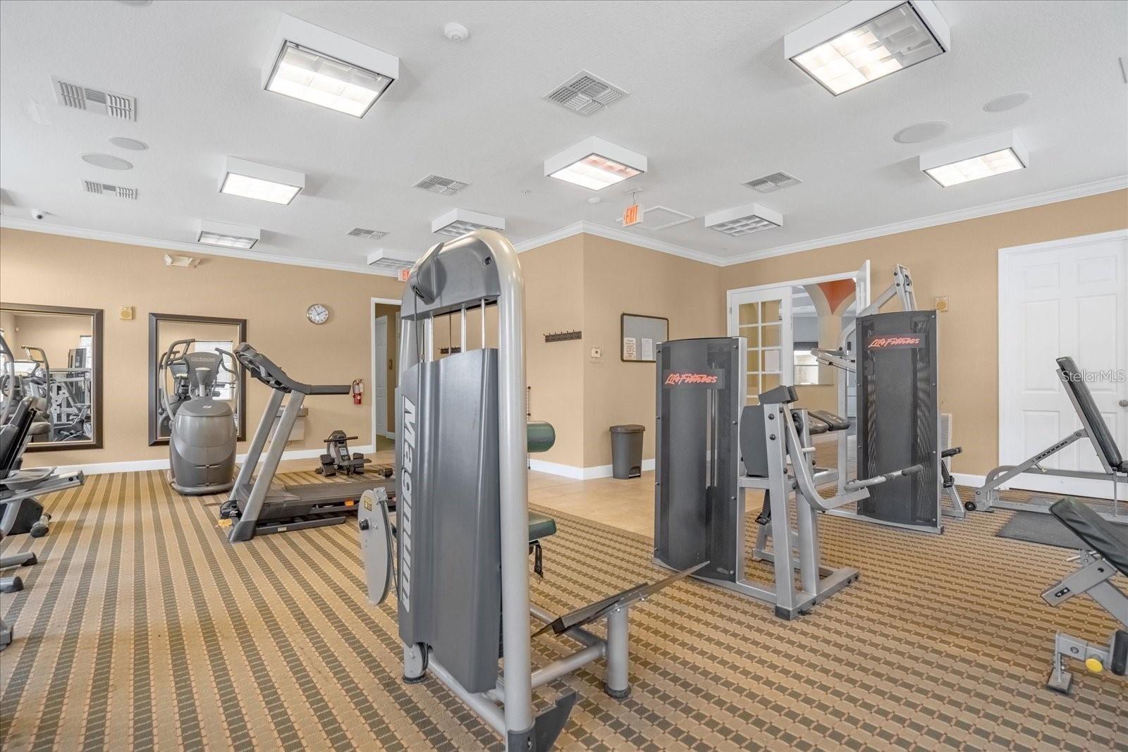 Image 55 of 57 For 4959 Pall Mall Street E