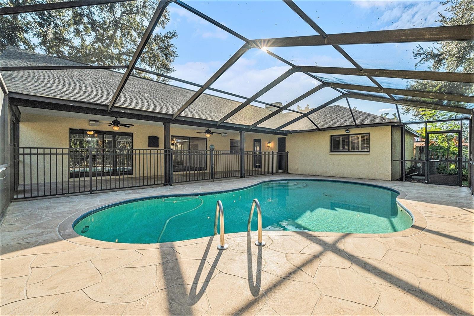 Image 22 of 30 For 505 Cullen Court