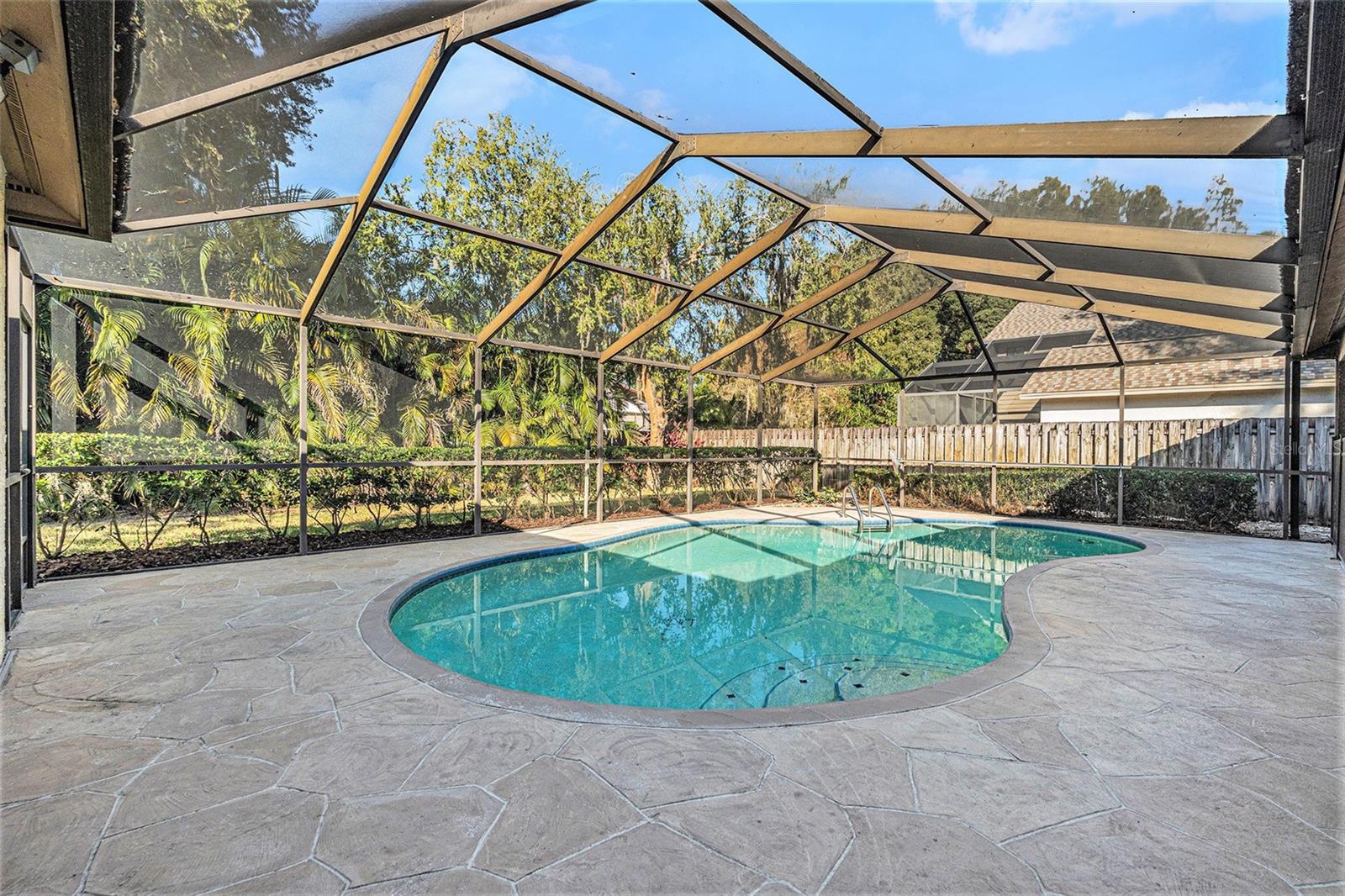 Image 23 of 30 For 505 Cullen Court