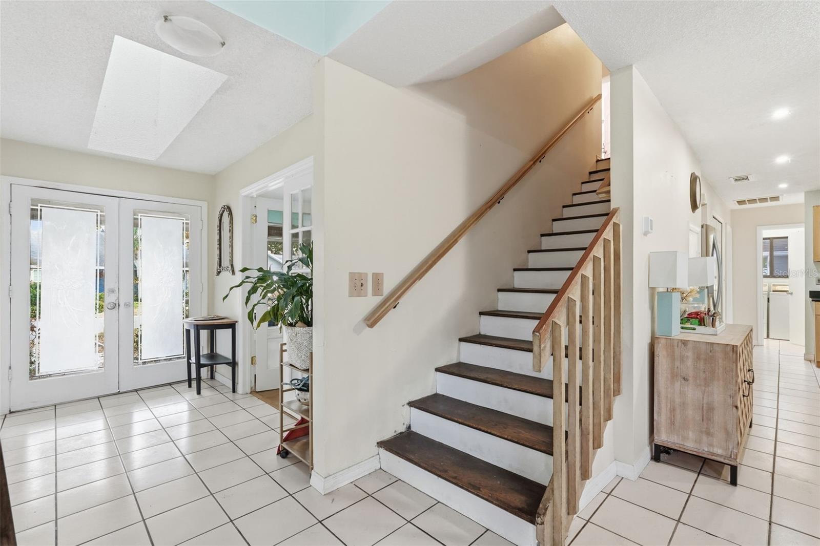 Image 39 of 46 For 810 Hammockwood Court