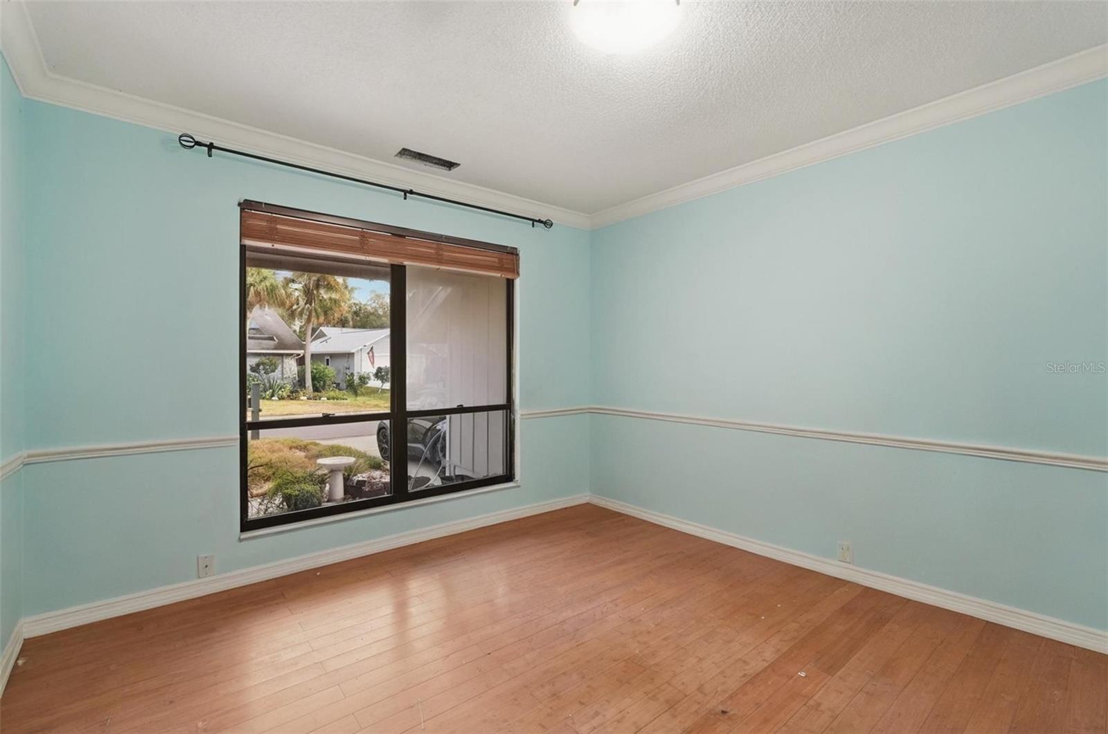 Image 7 of 46 For 810 Hammockwood Court