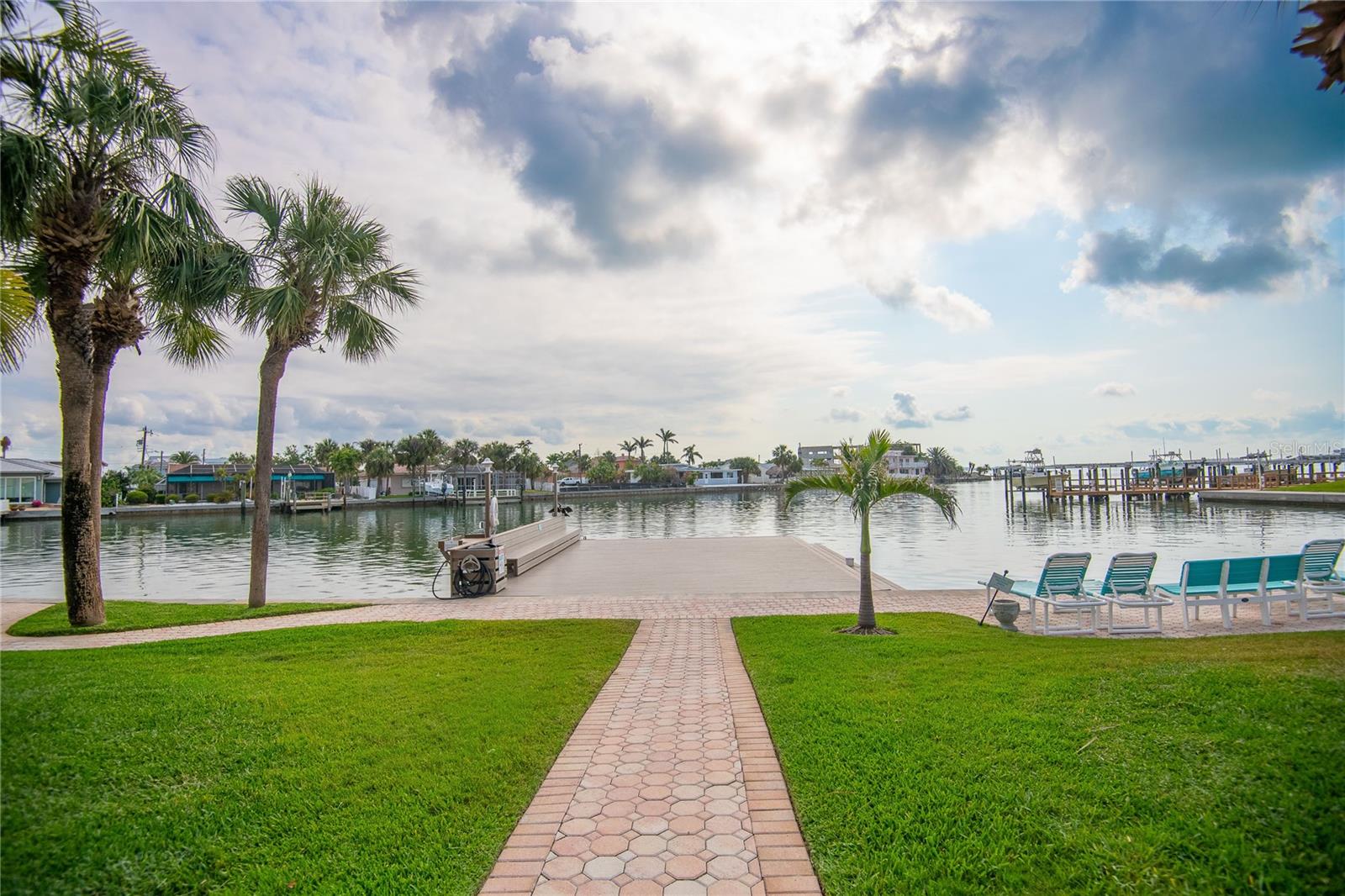 Image 48 of 75 For 5445 Gulf Boulevard 402