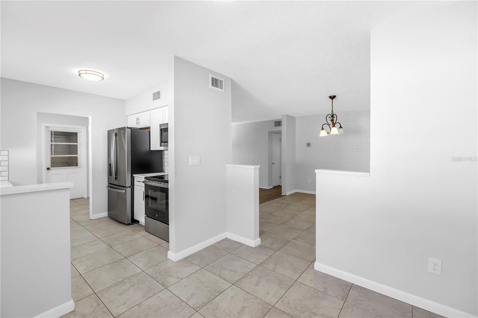 Image 12 of 39 For 6888 20th Street N