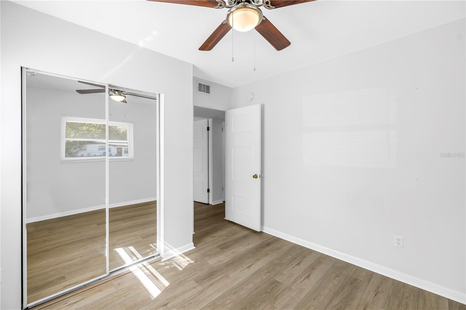 Image 22 of 39 For 6888 20th Street N