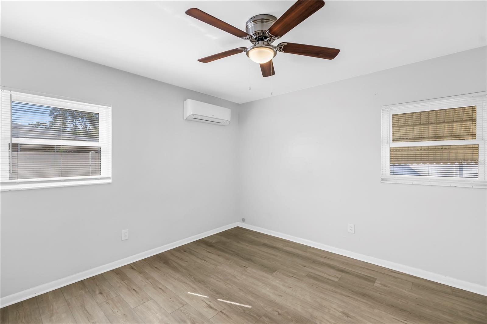 Image 23 of 39 For 6888 20th Street N