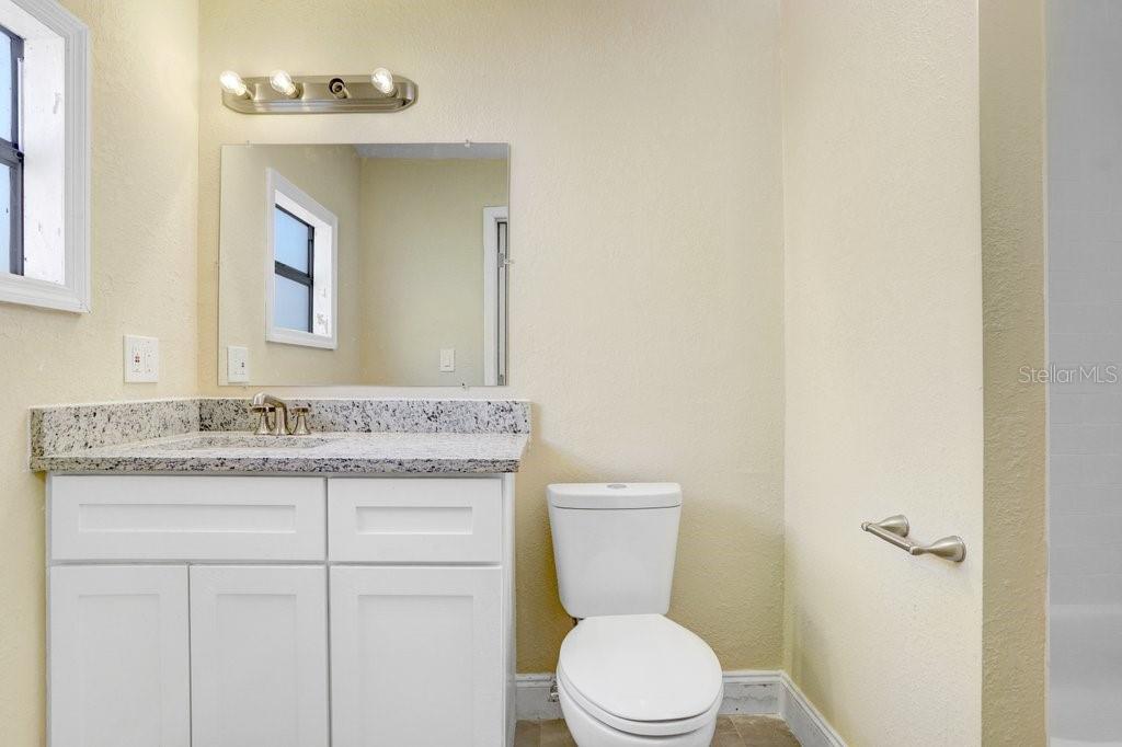 Image 12 of 21 For 10414 Richardson Street