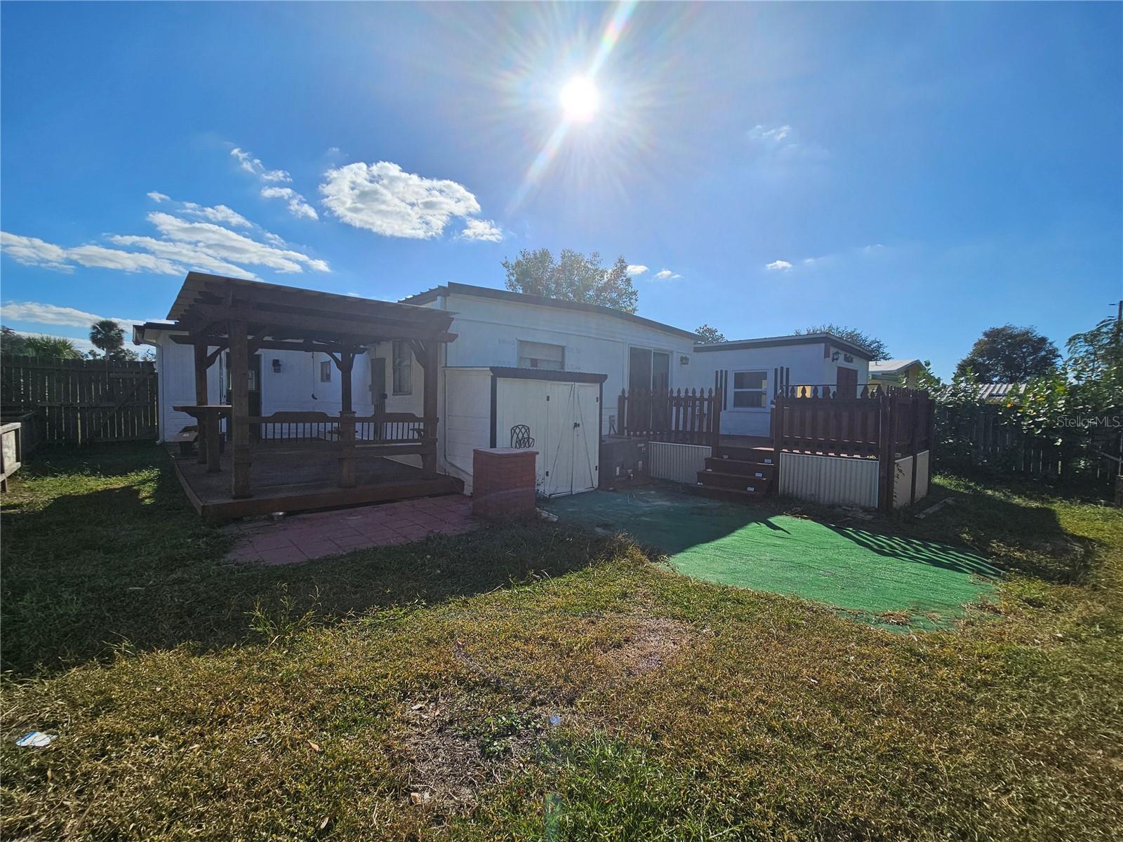 Image 25 of 27 For 12053 Fairway Avenue