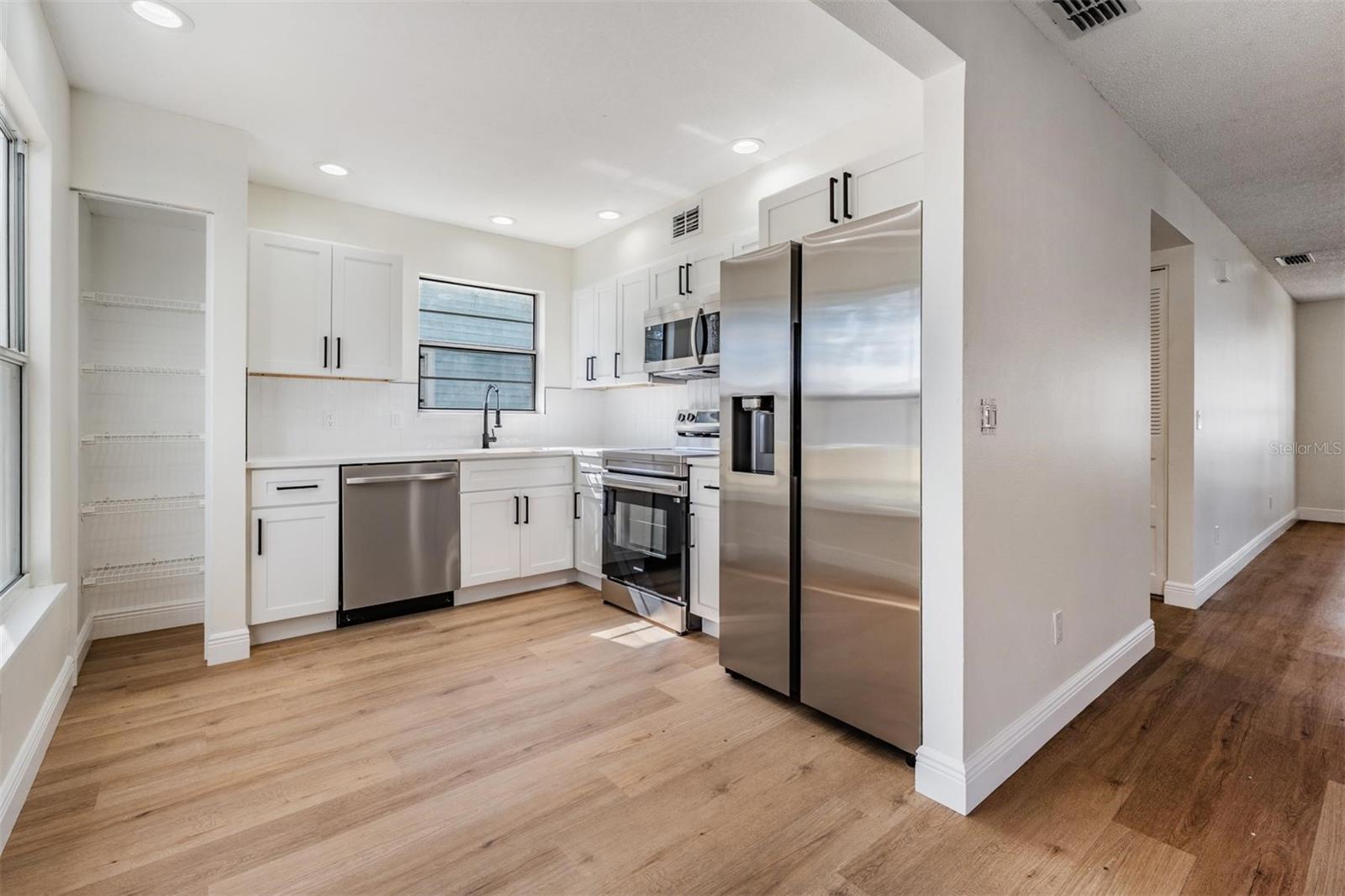 Image 13 of 29 For 11017 Springridge Drive